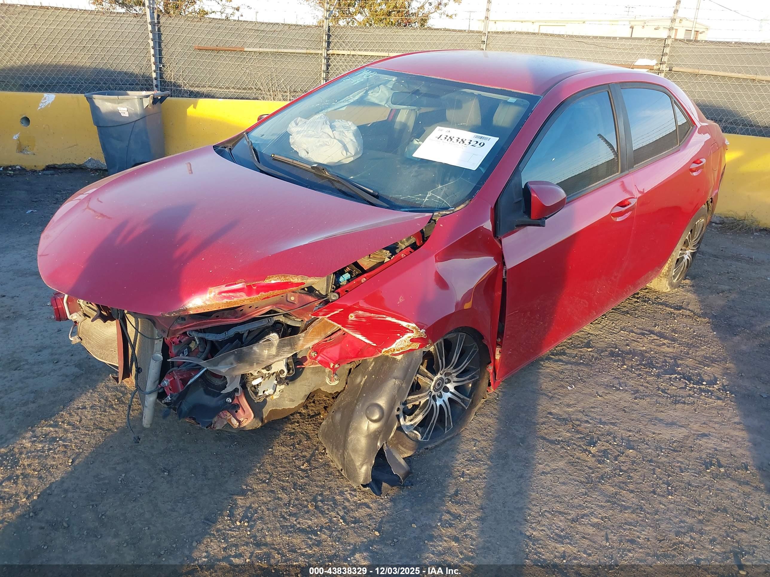 TOYOTA COROLLA image 2