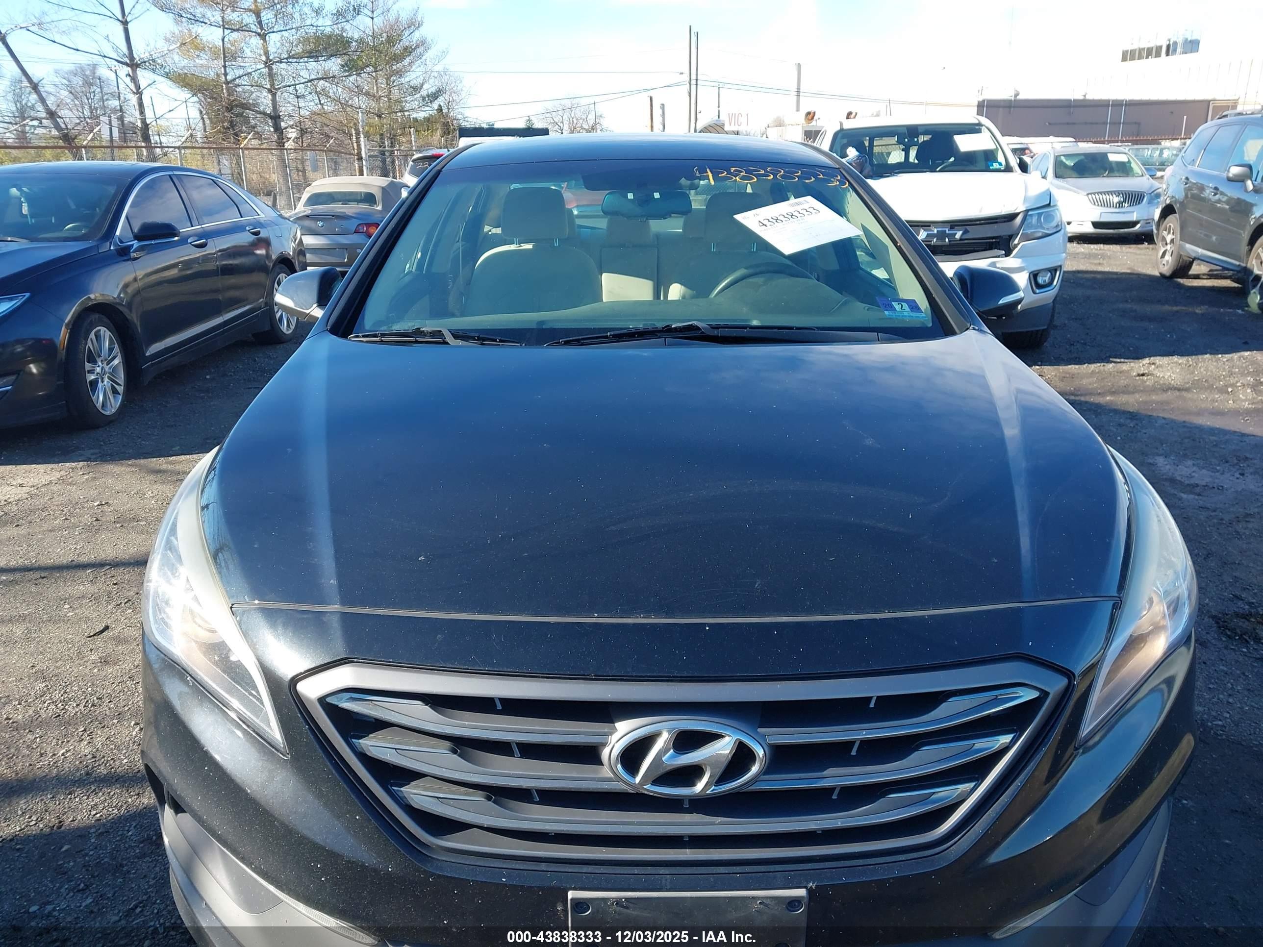 HYUNDAI SONATA image 6