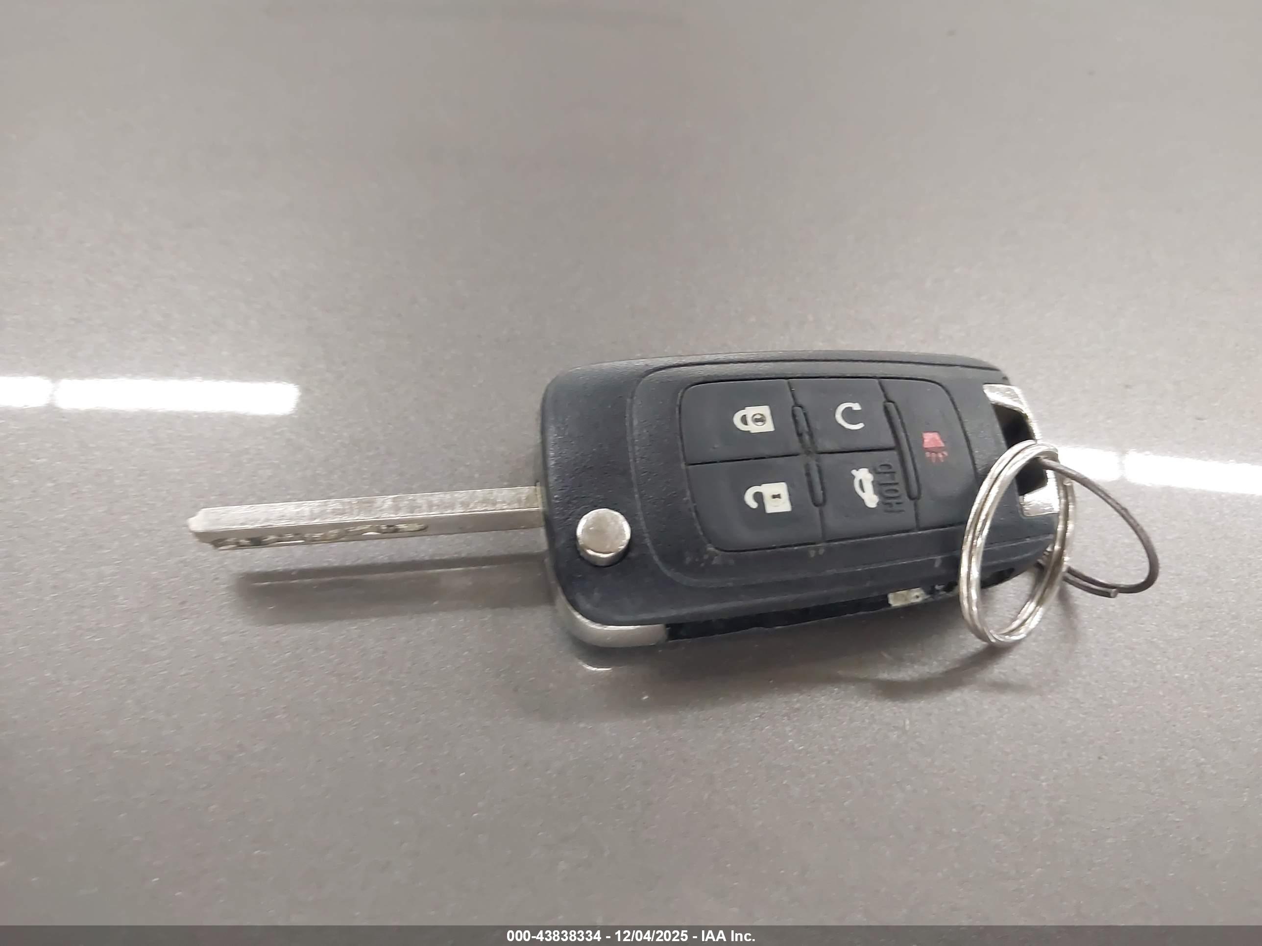 CHEVROLET EQUINOX image 11
