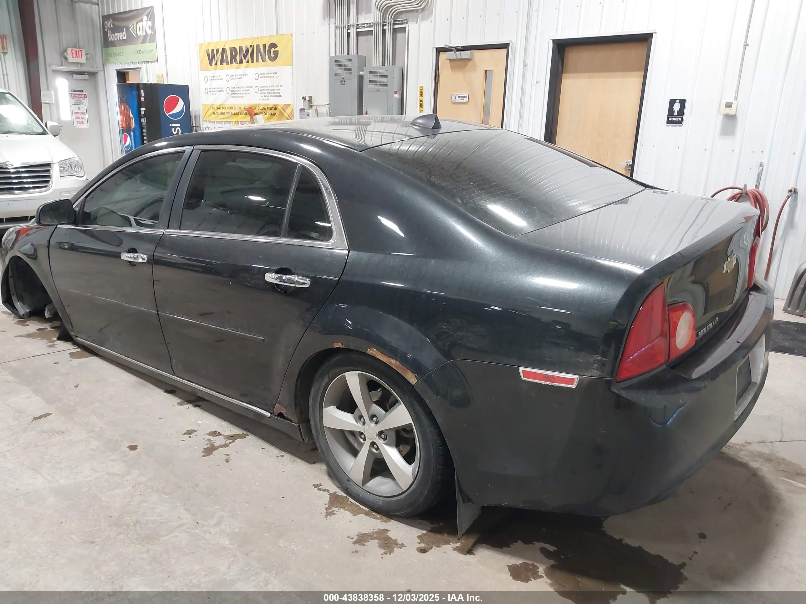 CHEVROLET MALIBU image 3