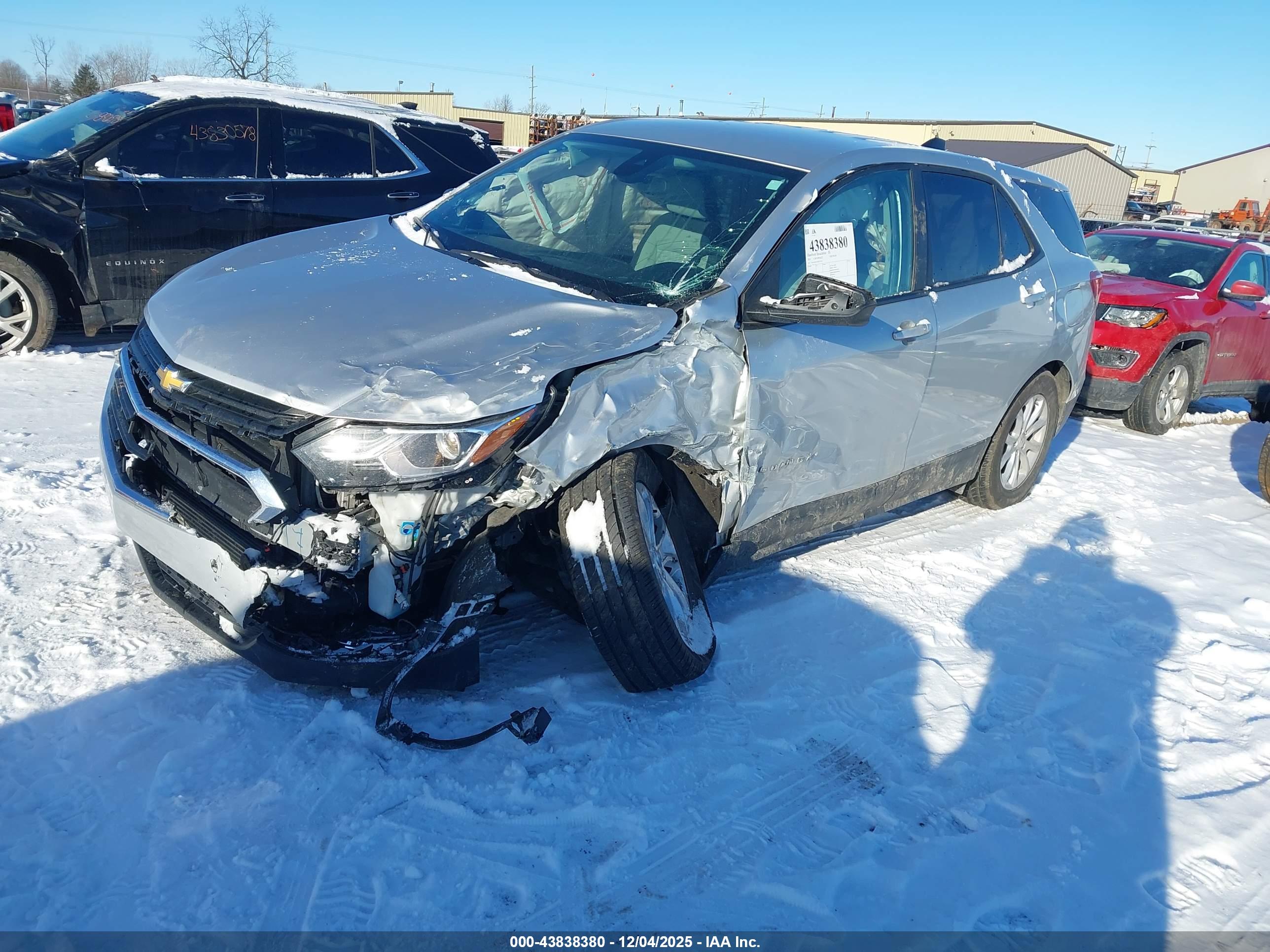 CHEVROLET EQUINOX image 2