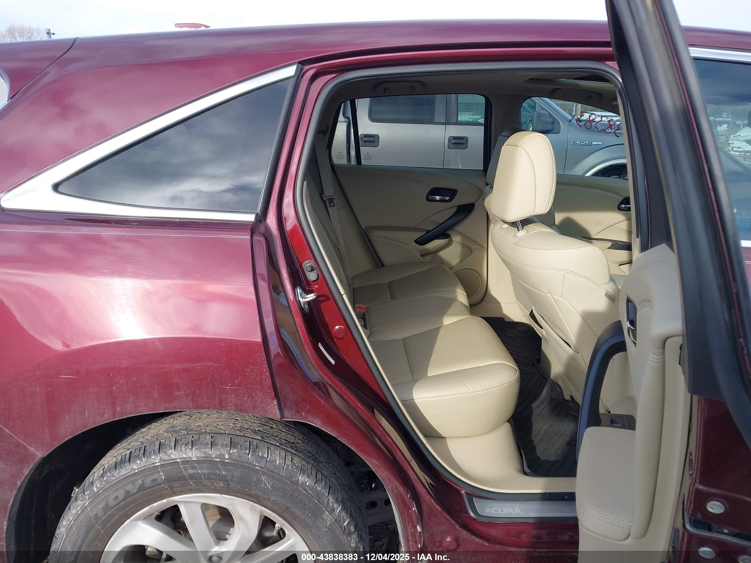 ACURA RDX image 8