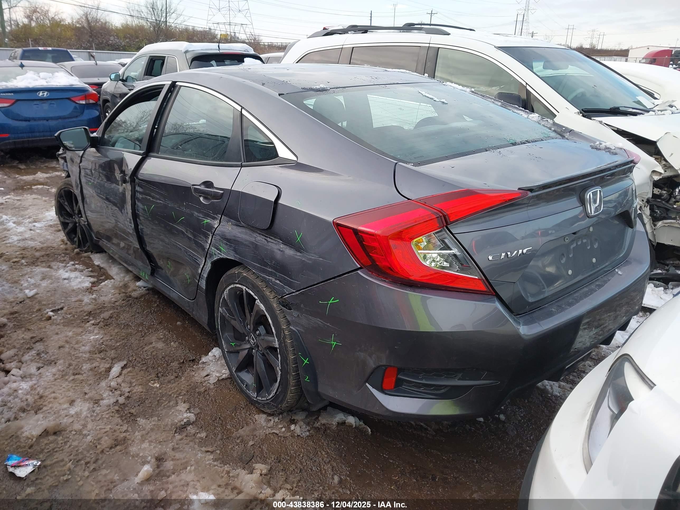 HONDA CIVIC image 3