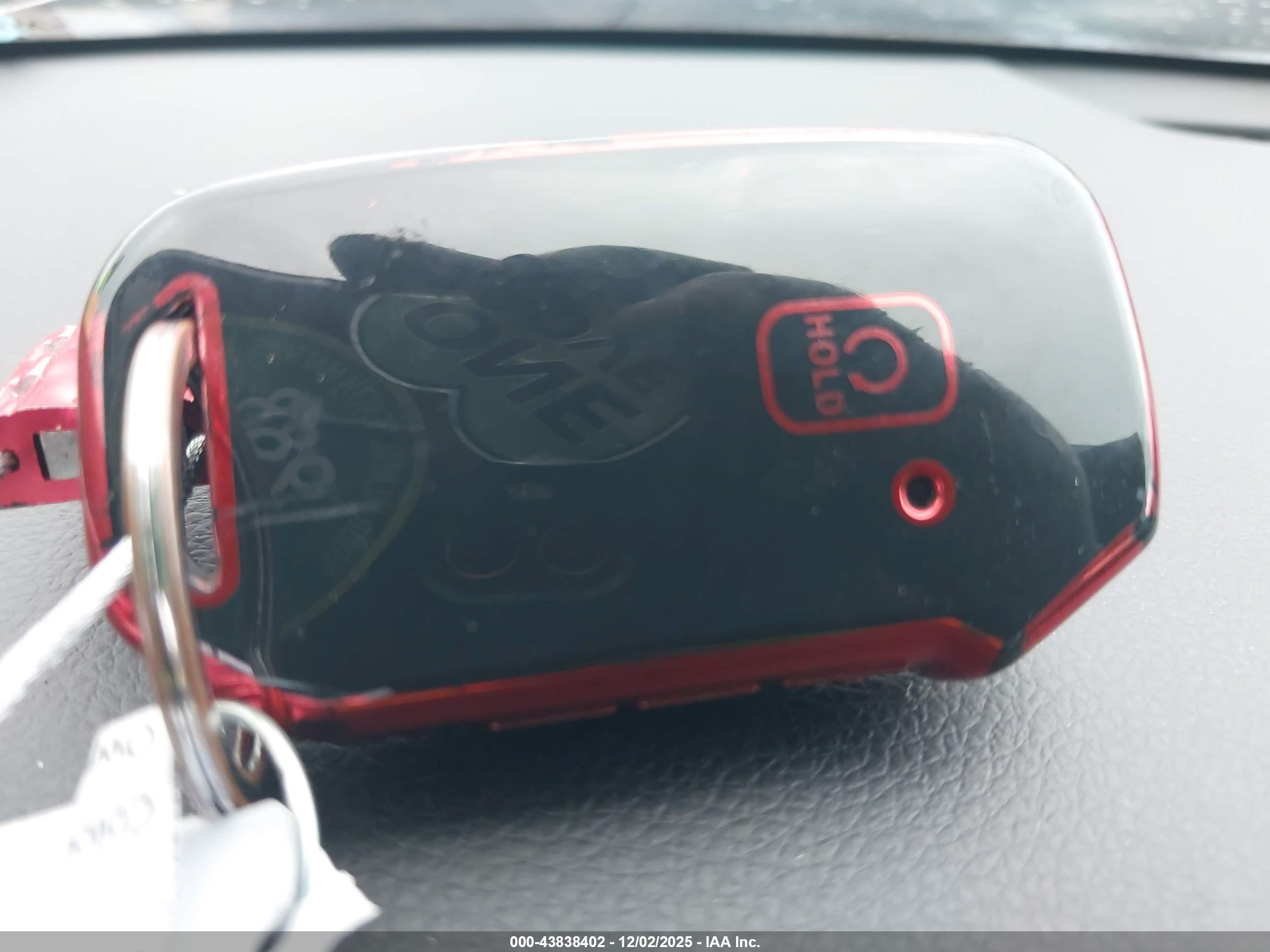 KIA K5 image 11
