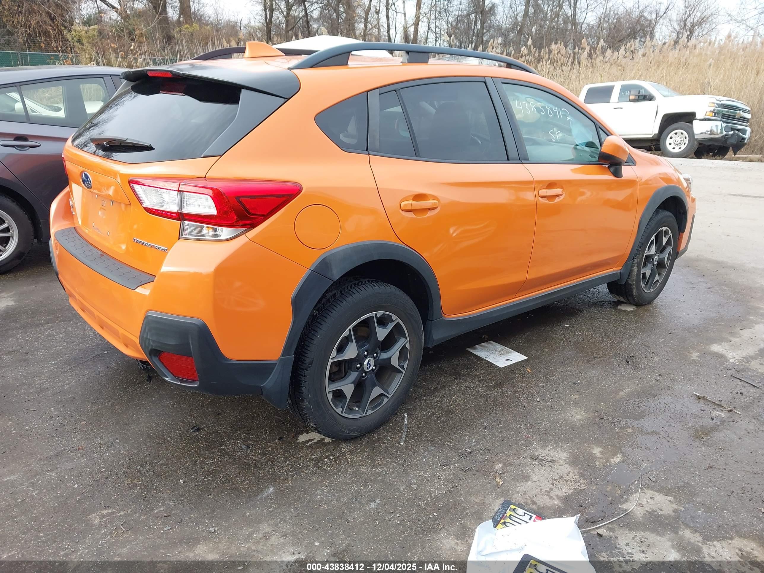 SUBARU CROSSTREK image 4