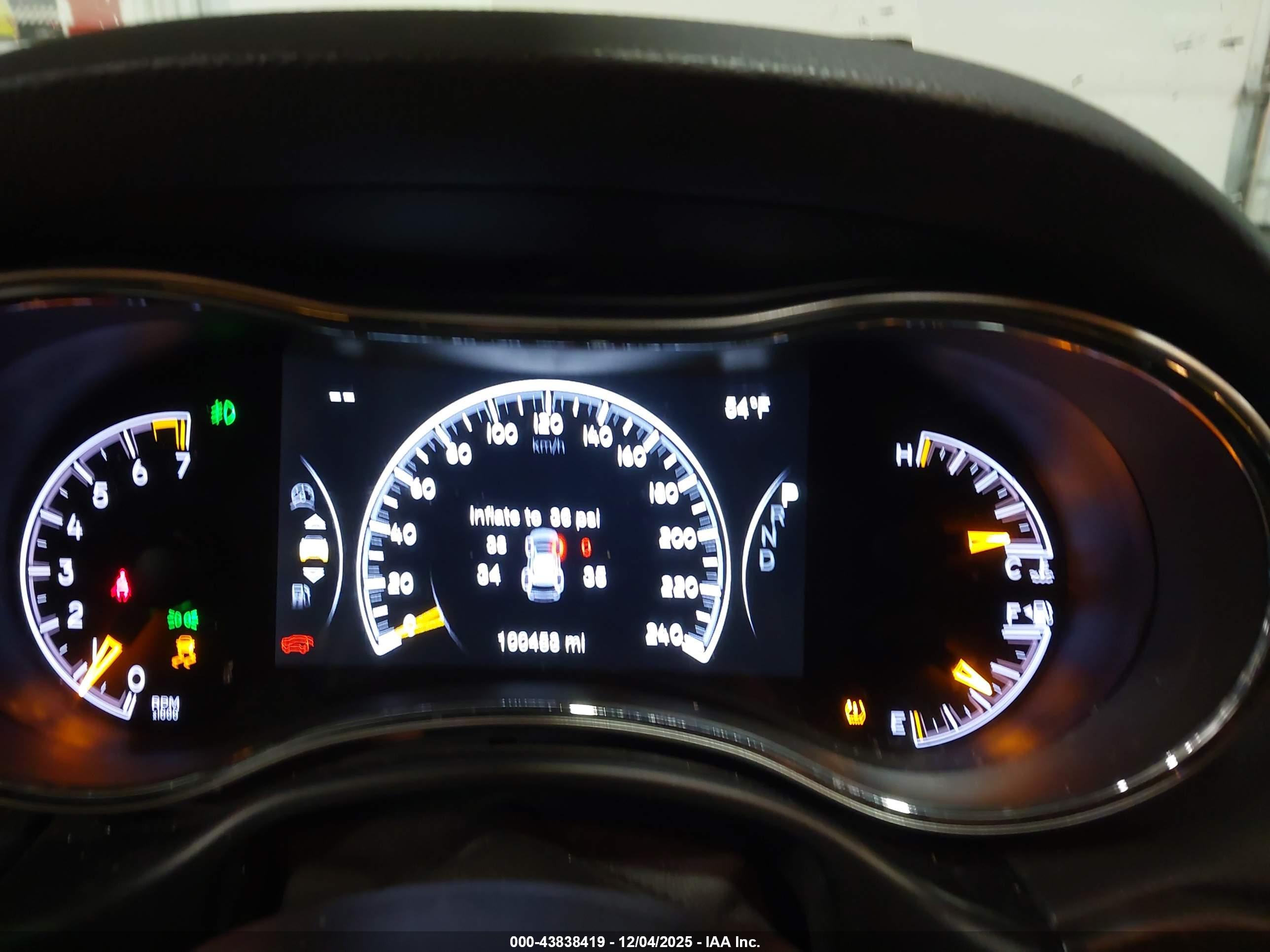 JEEP GRAND image 7