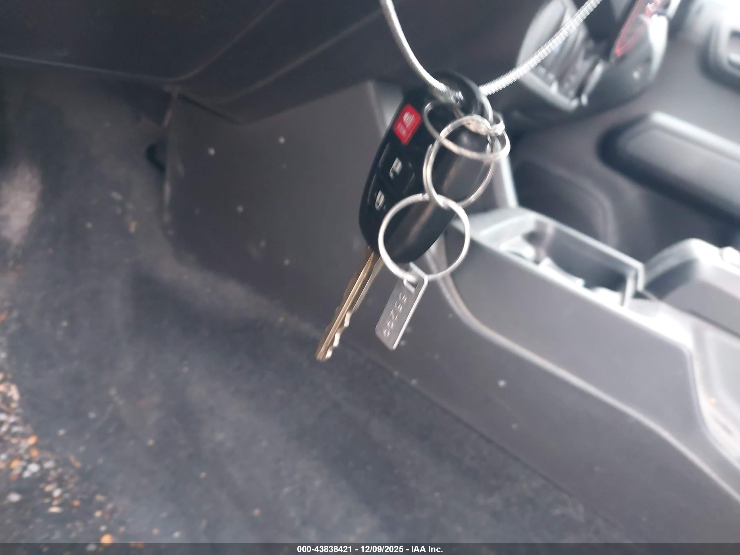 TOYOTA TACOMA image 11