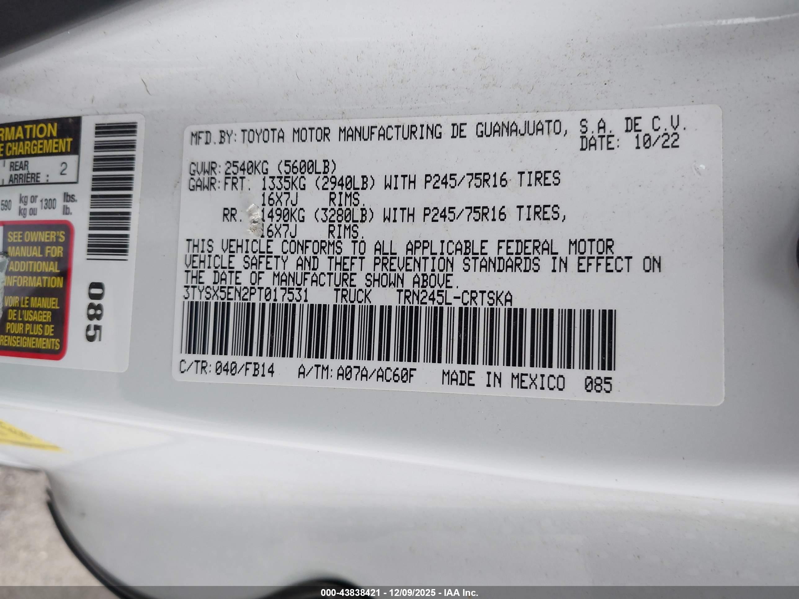TOYOTA TACOMA image 9