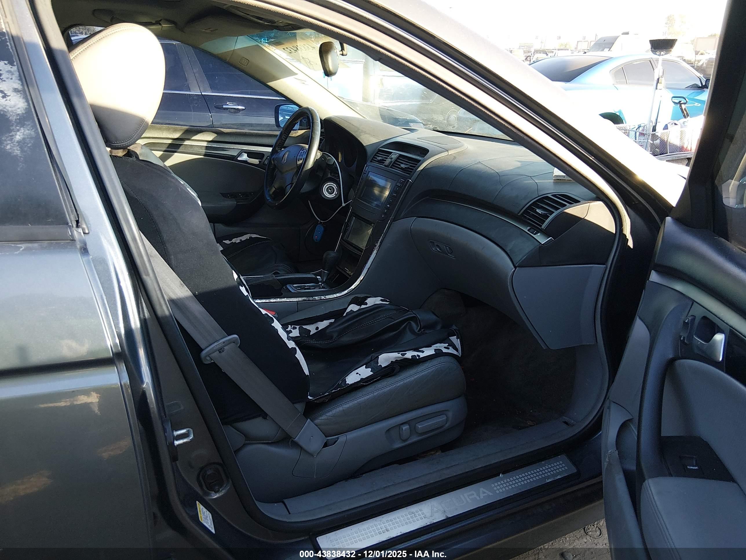 ACURA TL image 5