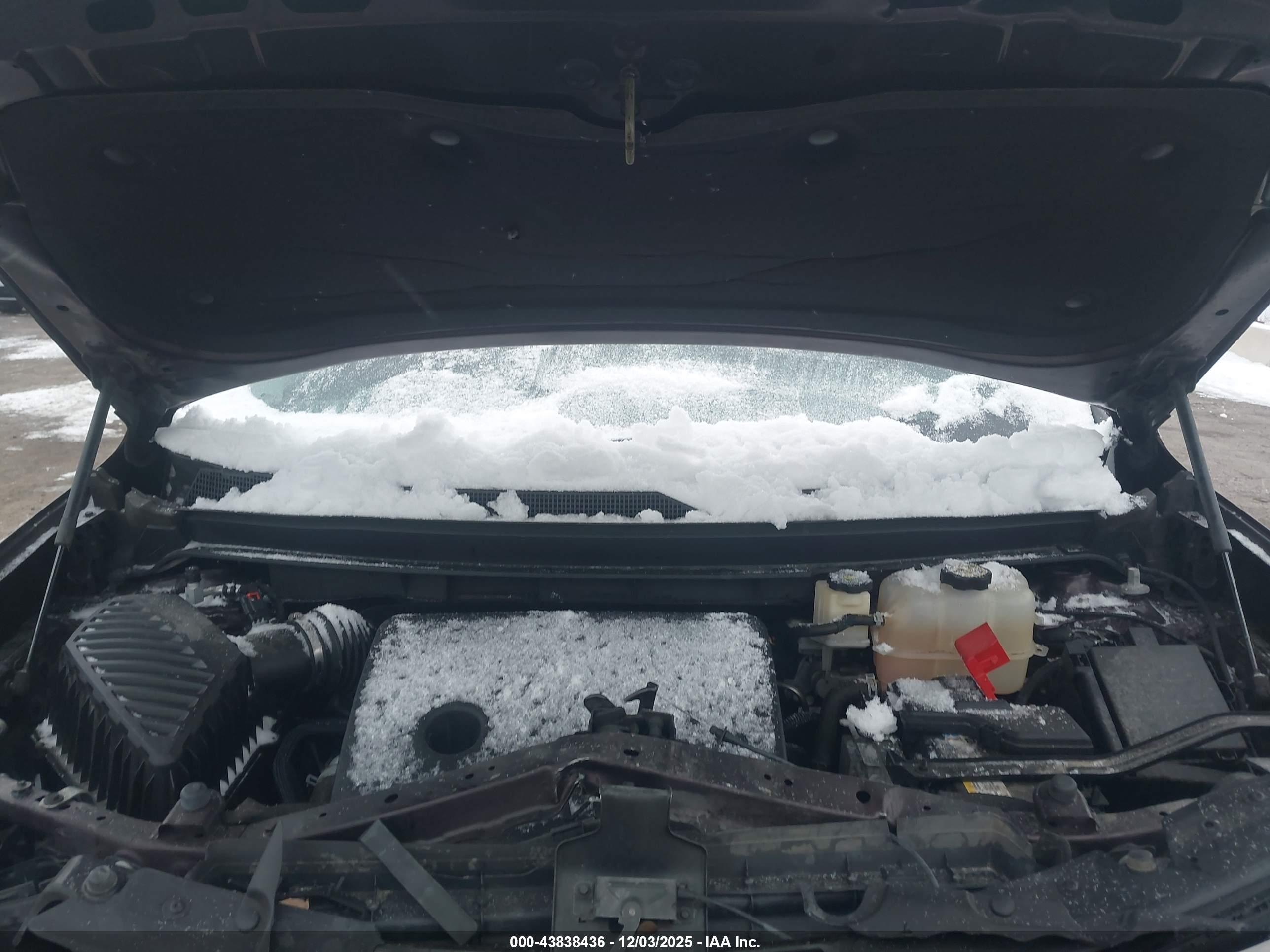 CHEVROLET TRAVERSE image 10