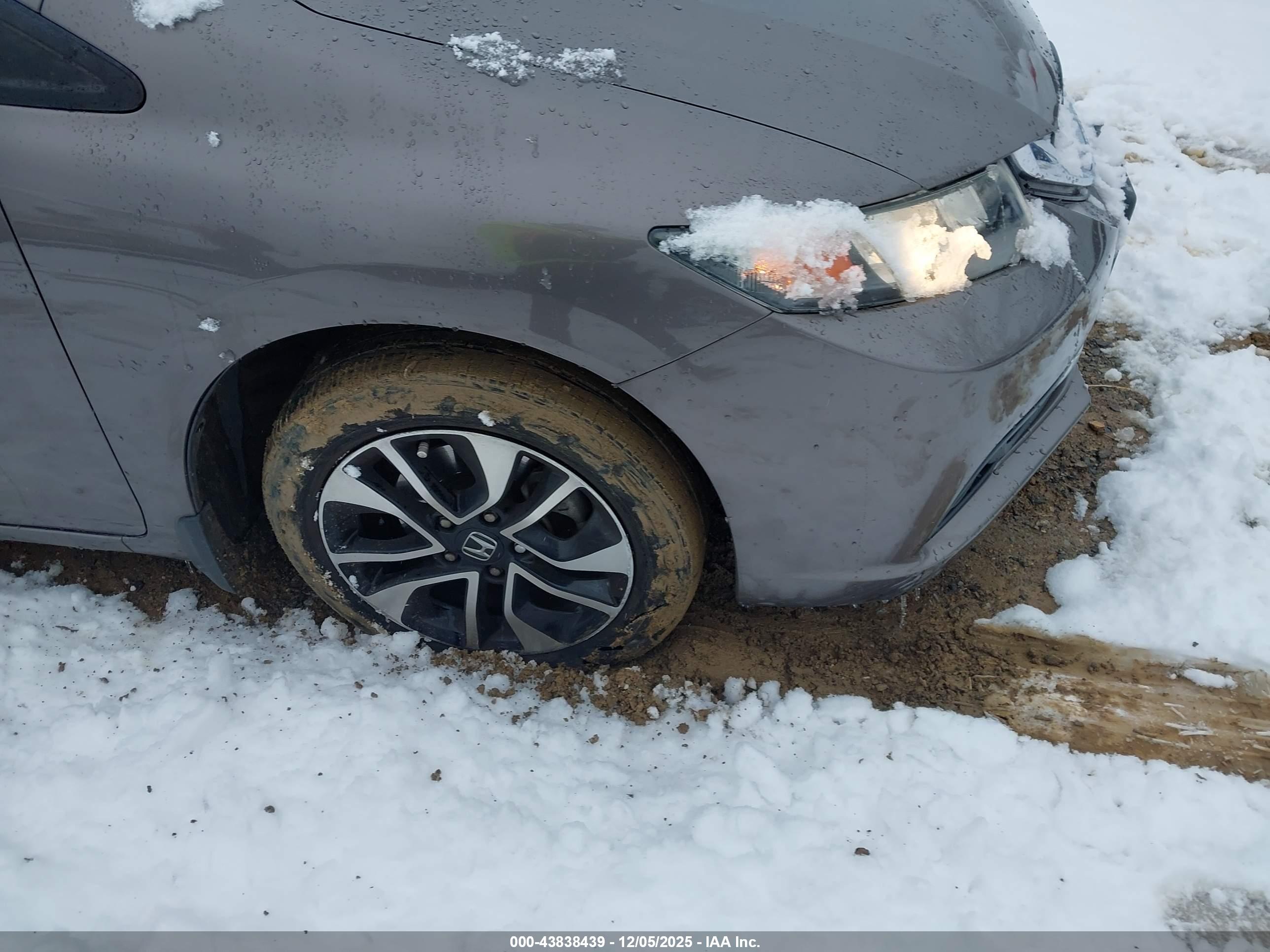 HONDA CIVIC image 6