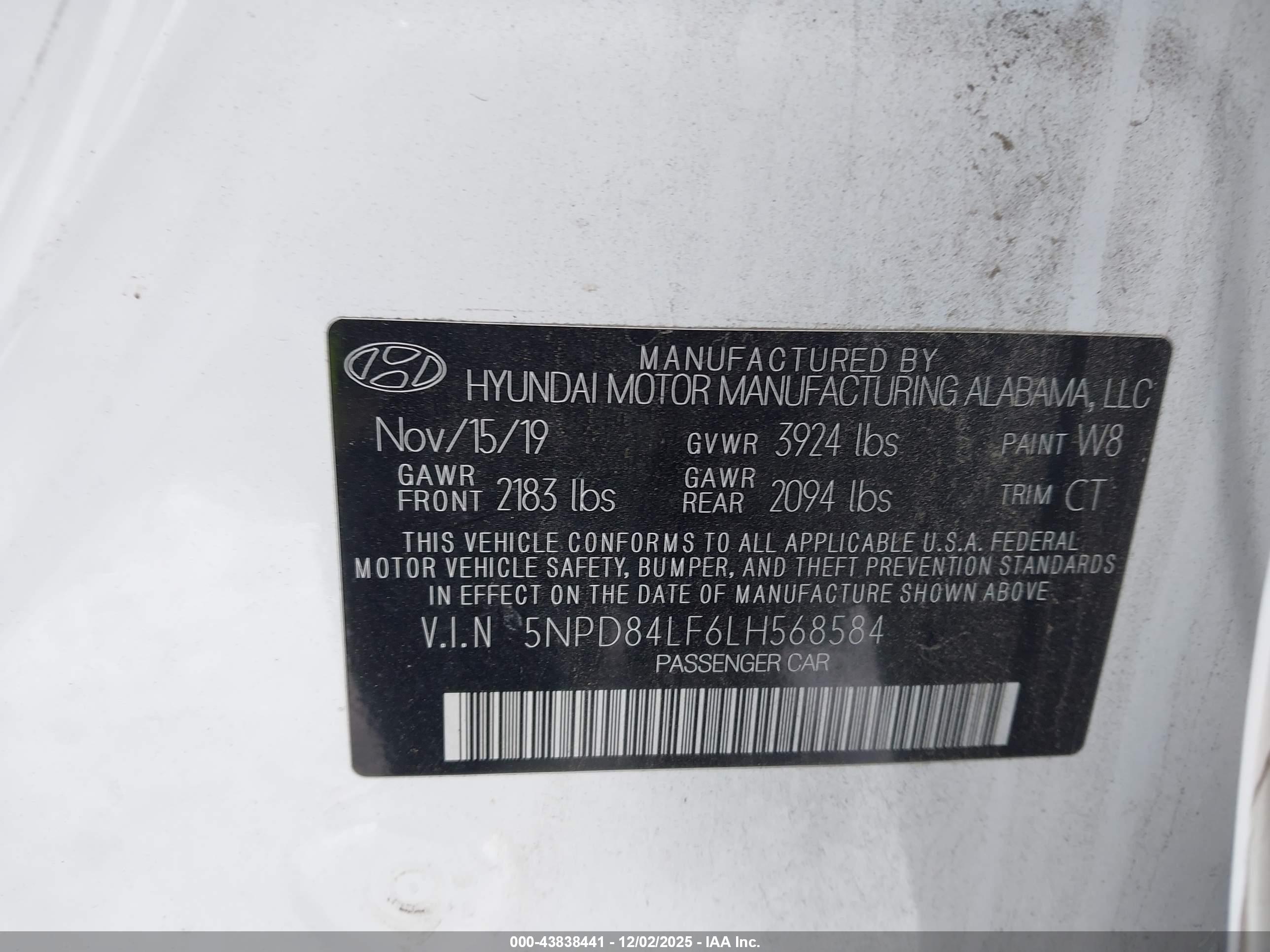 HYUNDAI ELANTRA image 9