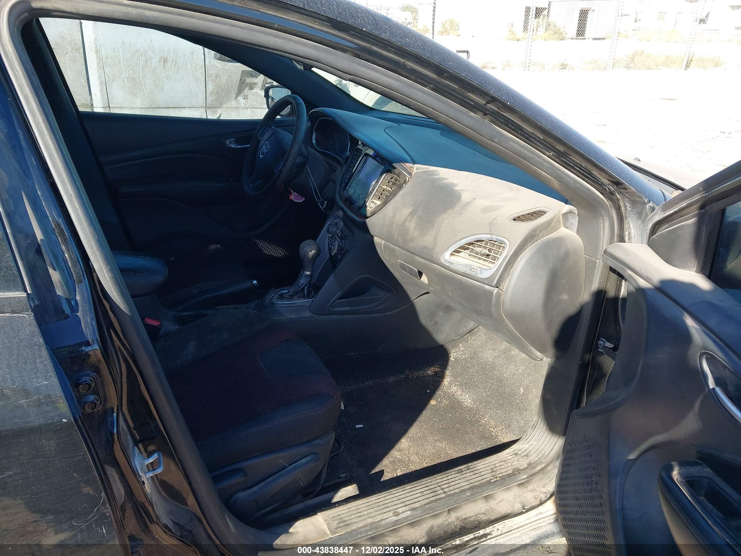 DODGE DART image 5