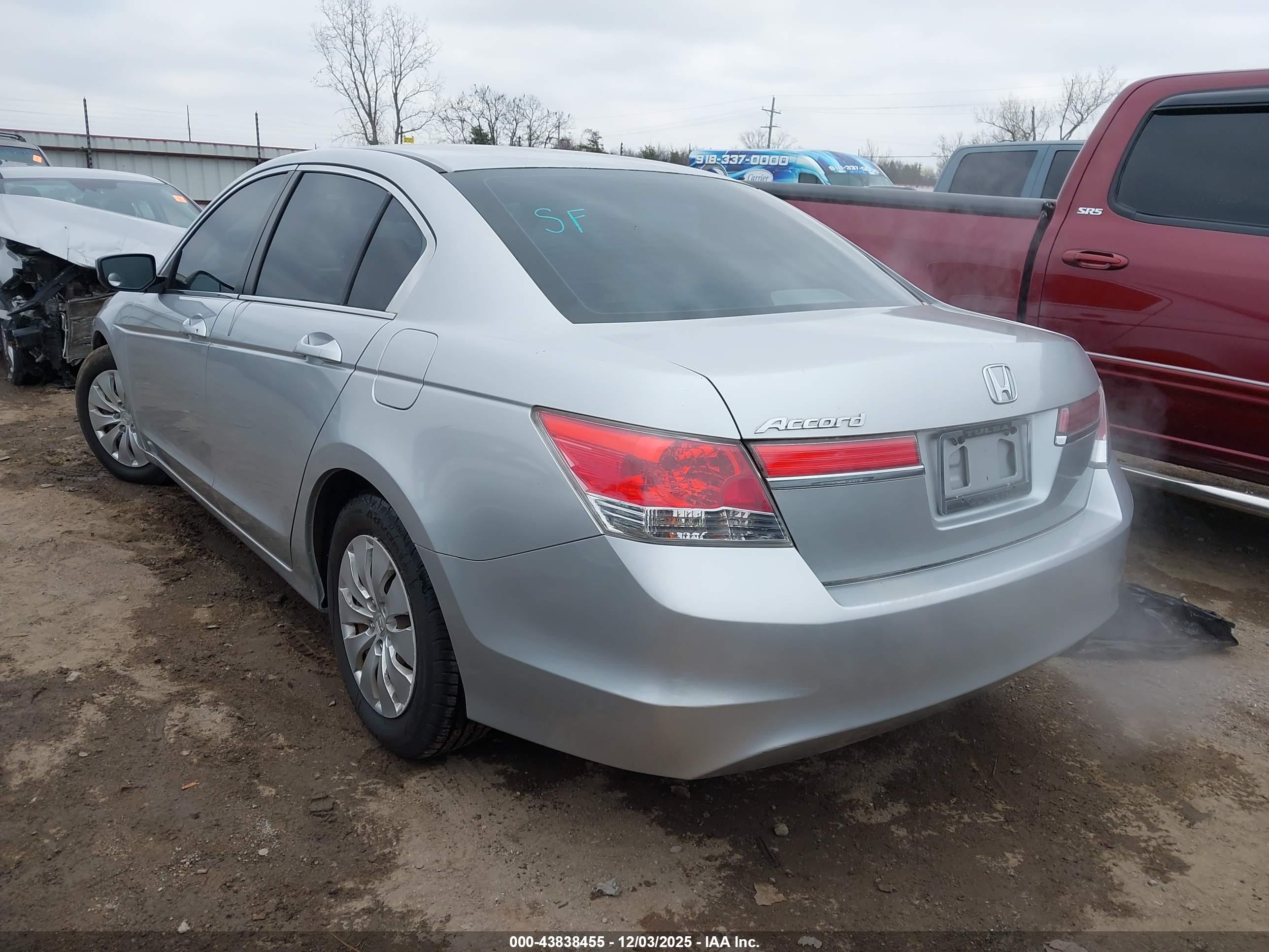 HONDA ACCORD image 3