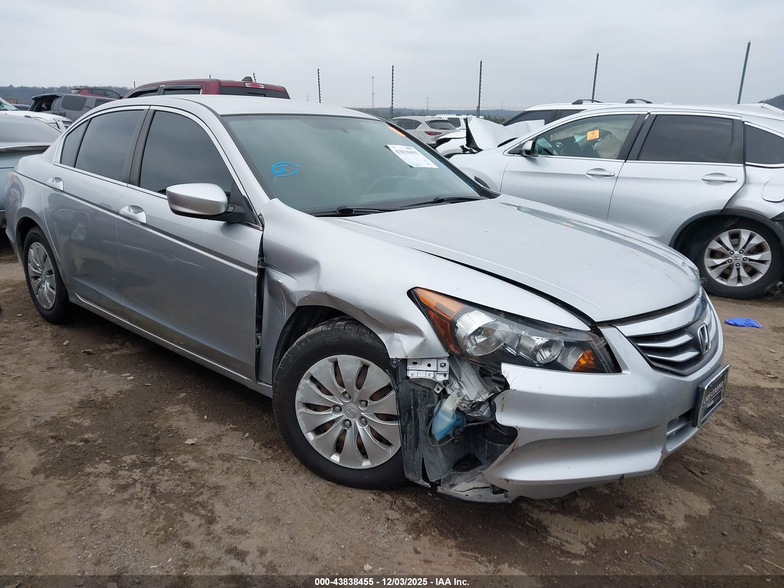 HONDA ACCORD image 6