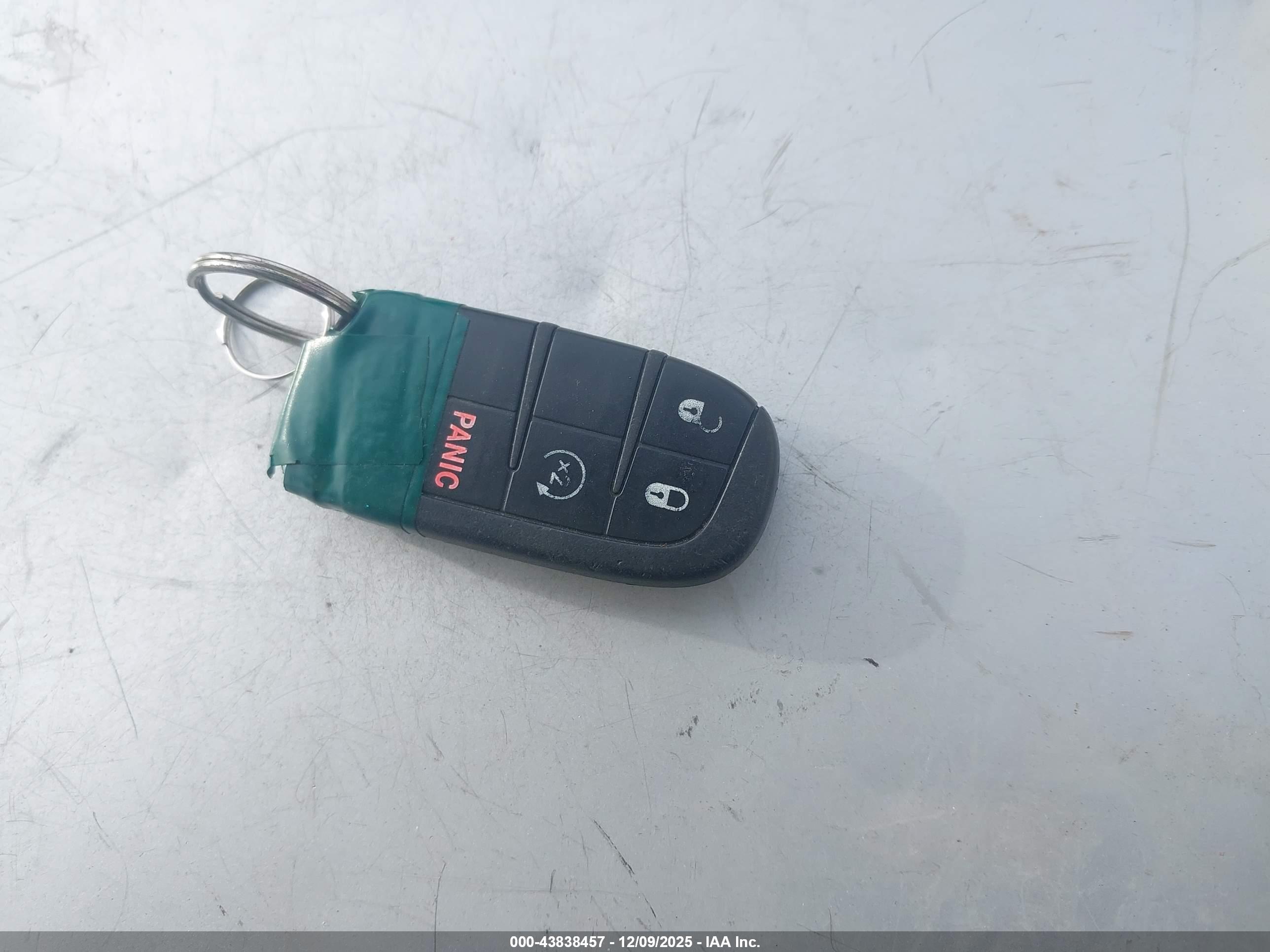 JEEP RENEGADE image 11