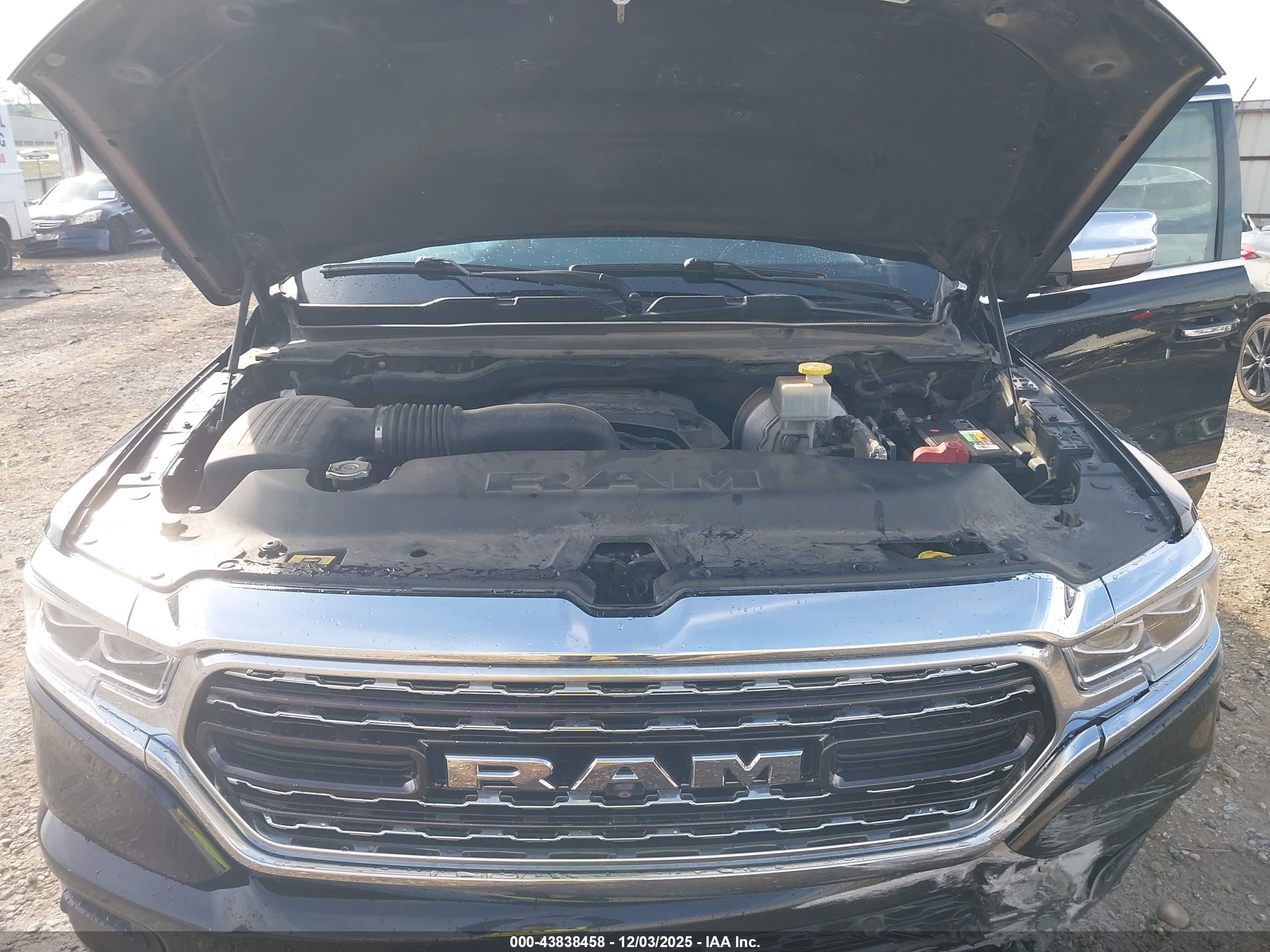 RAM 1500 image 10