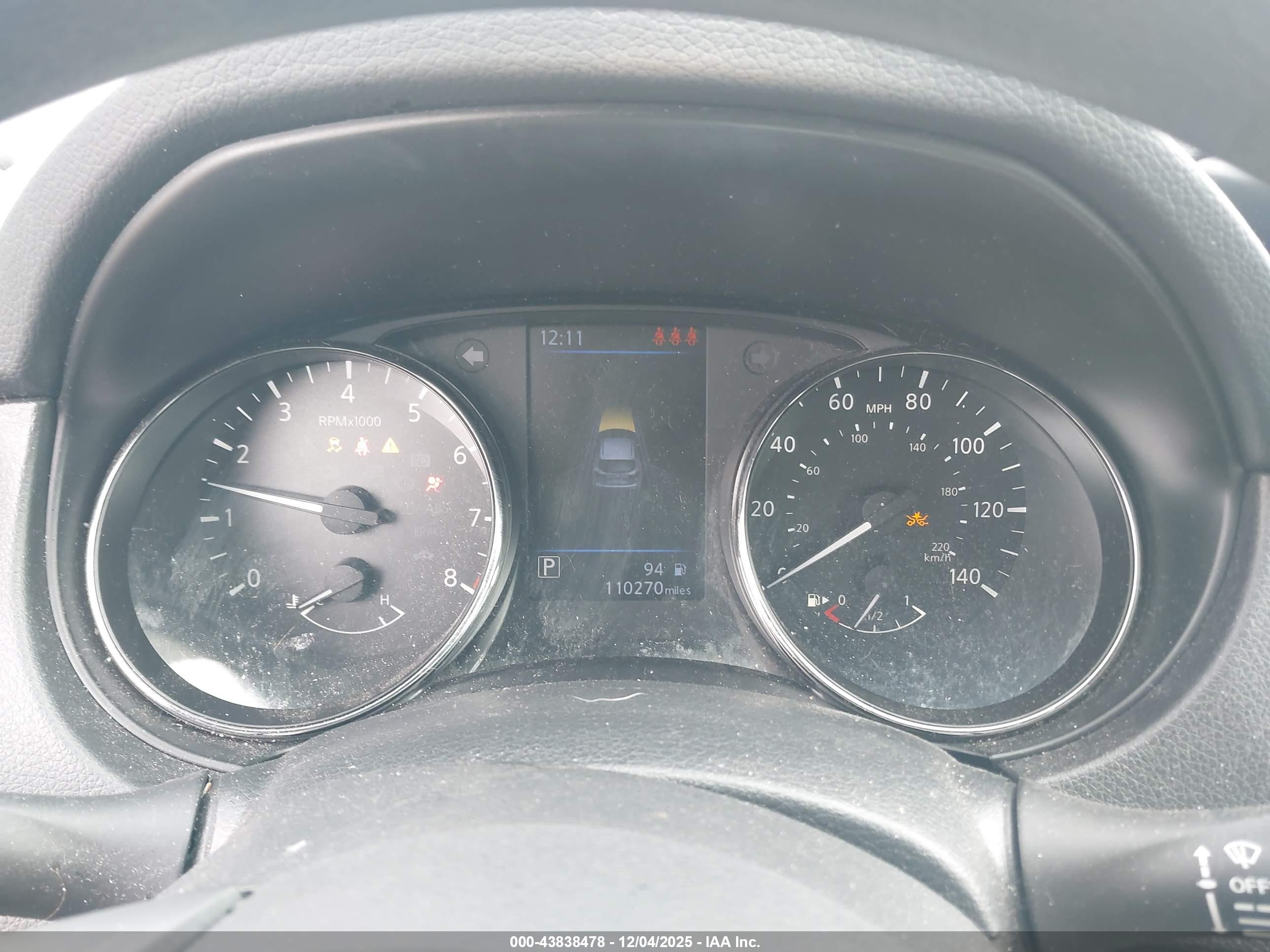NISSAN ROGUE image 7