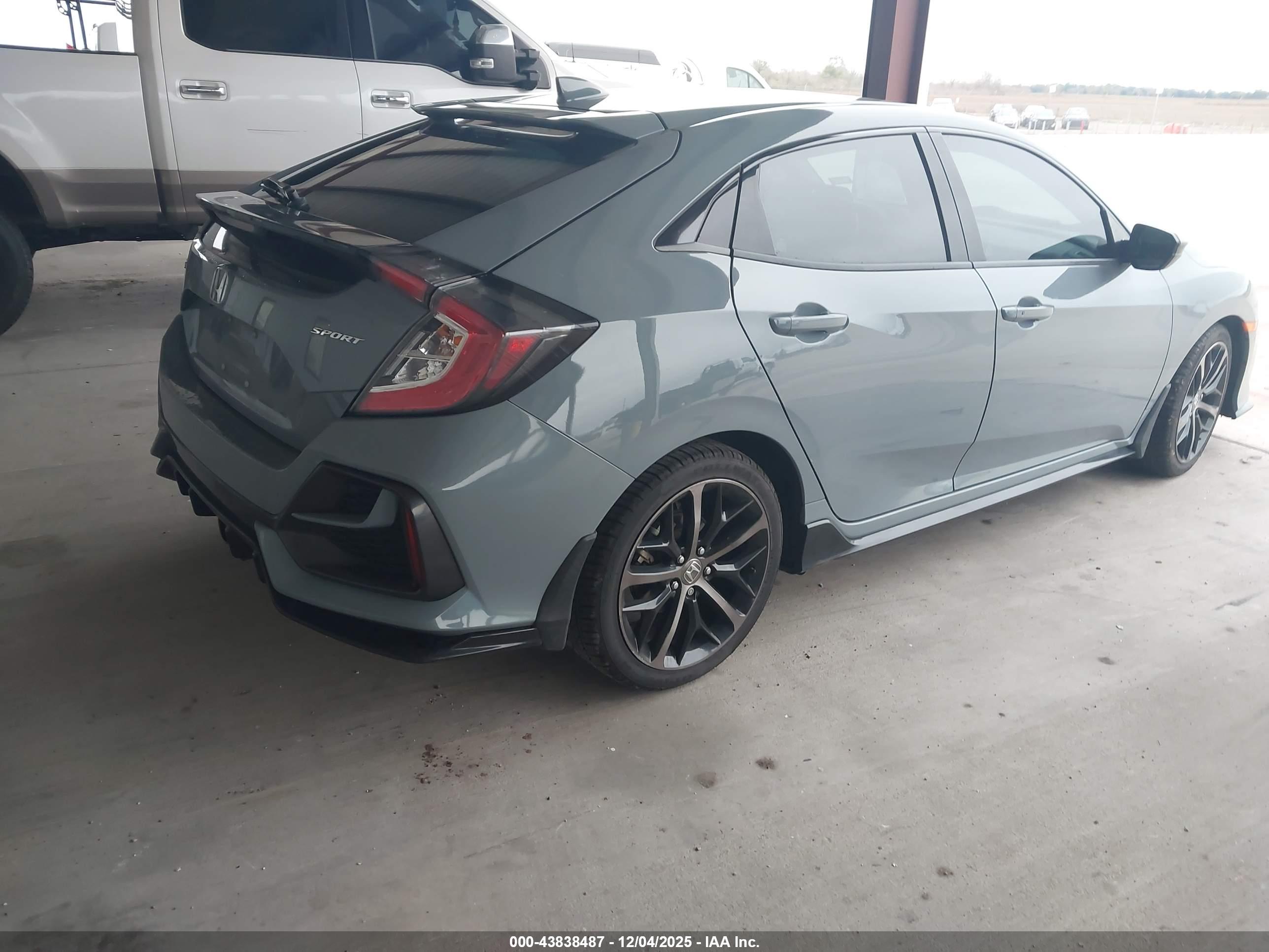 HONDA CIVIC image 4