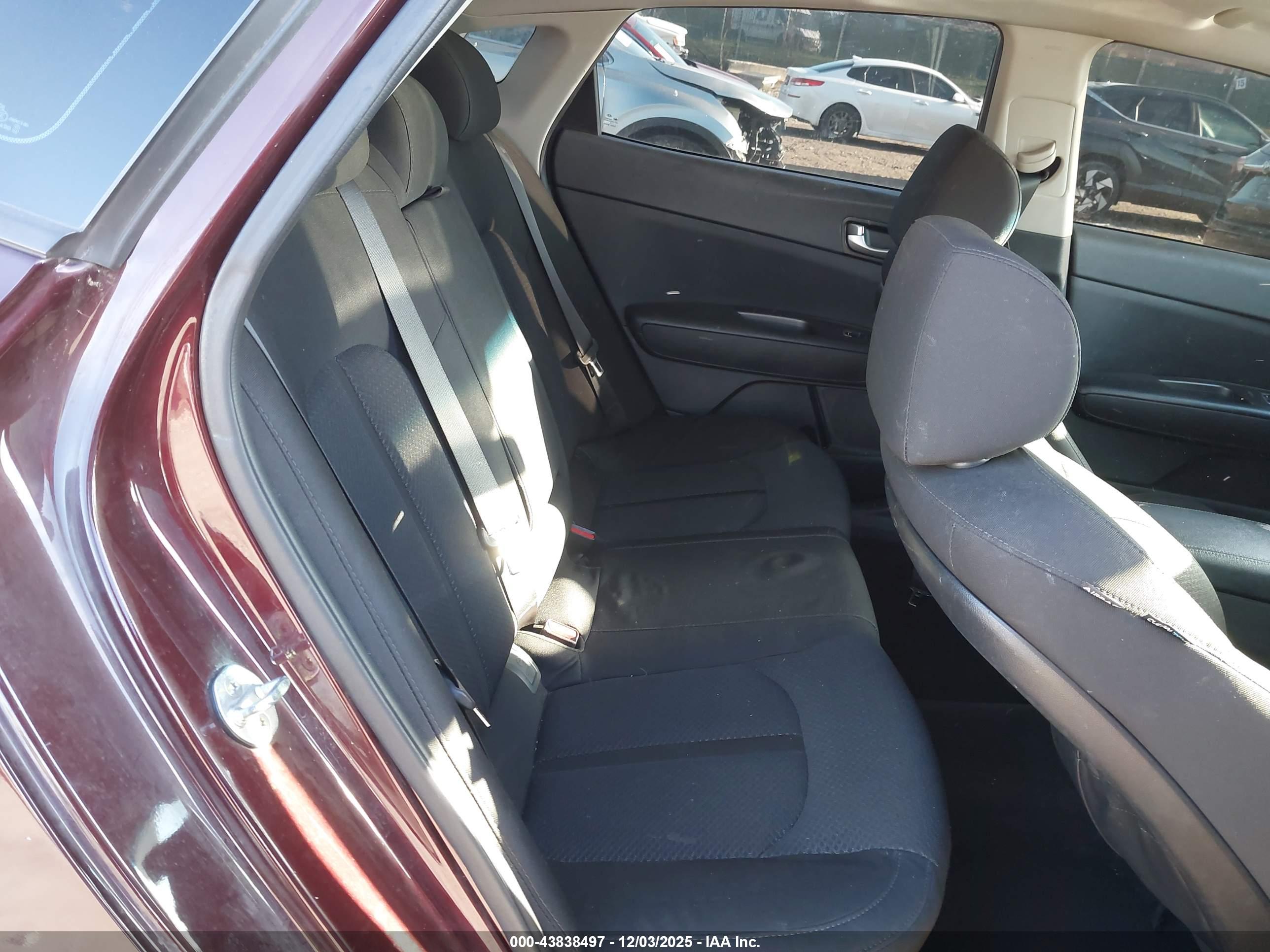 KIA OPTIMA image 8