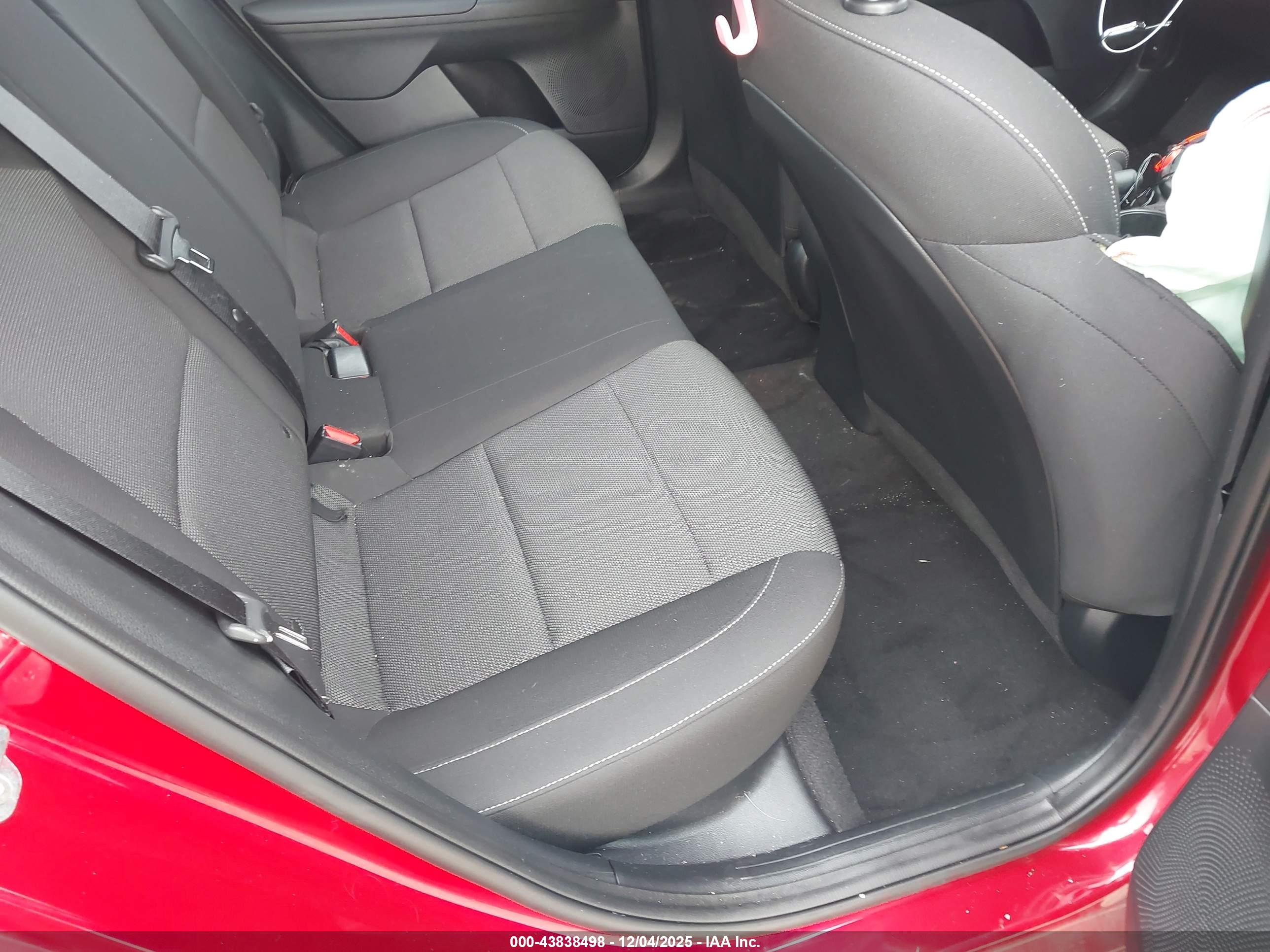KIA FORTE image 8