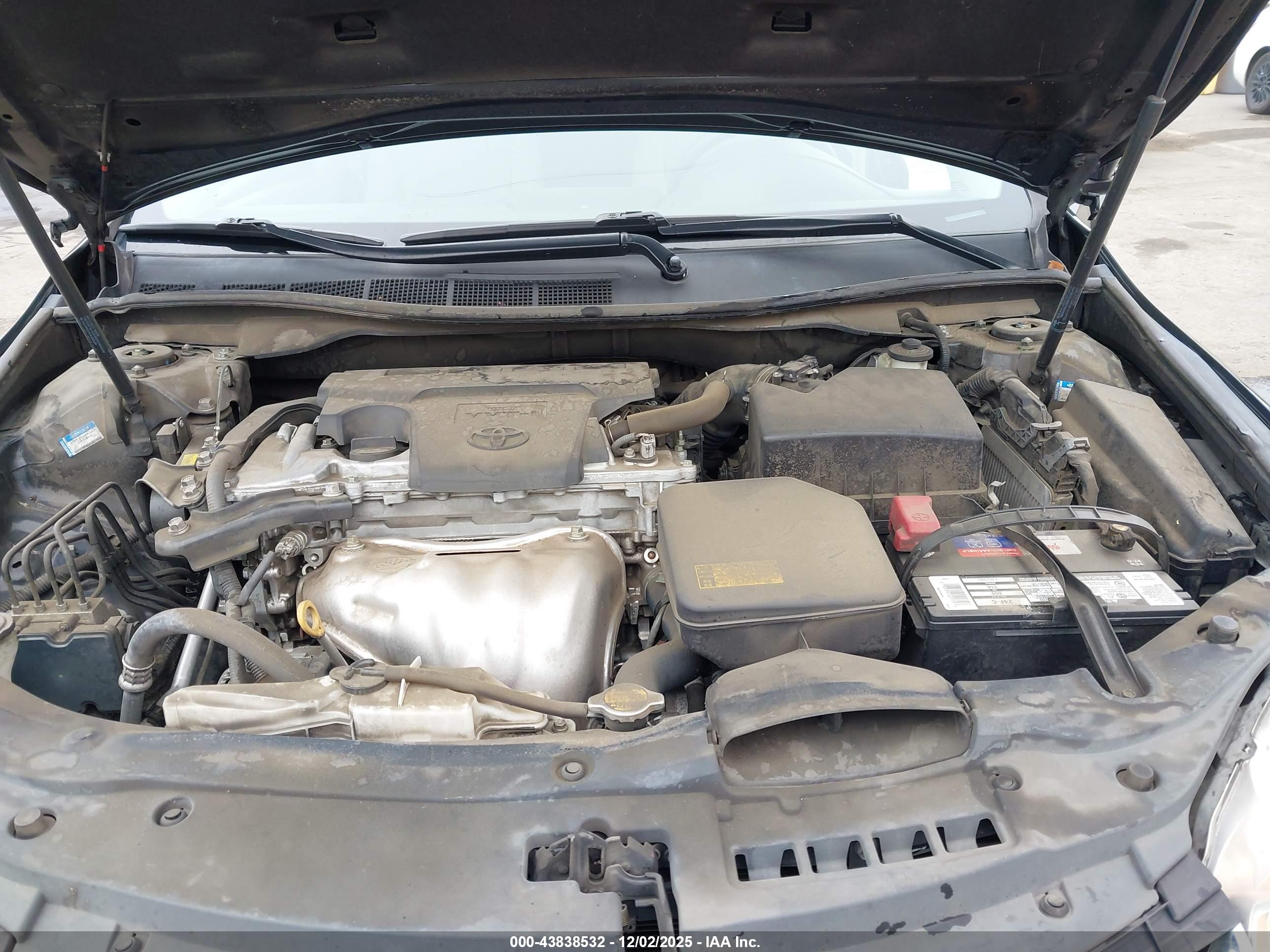 TOYOTA CAMRY image 10