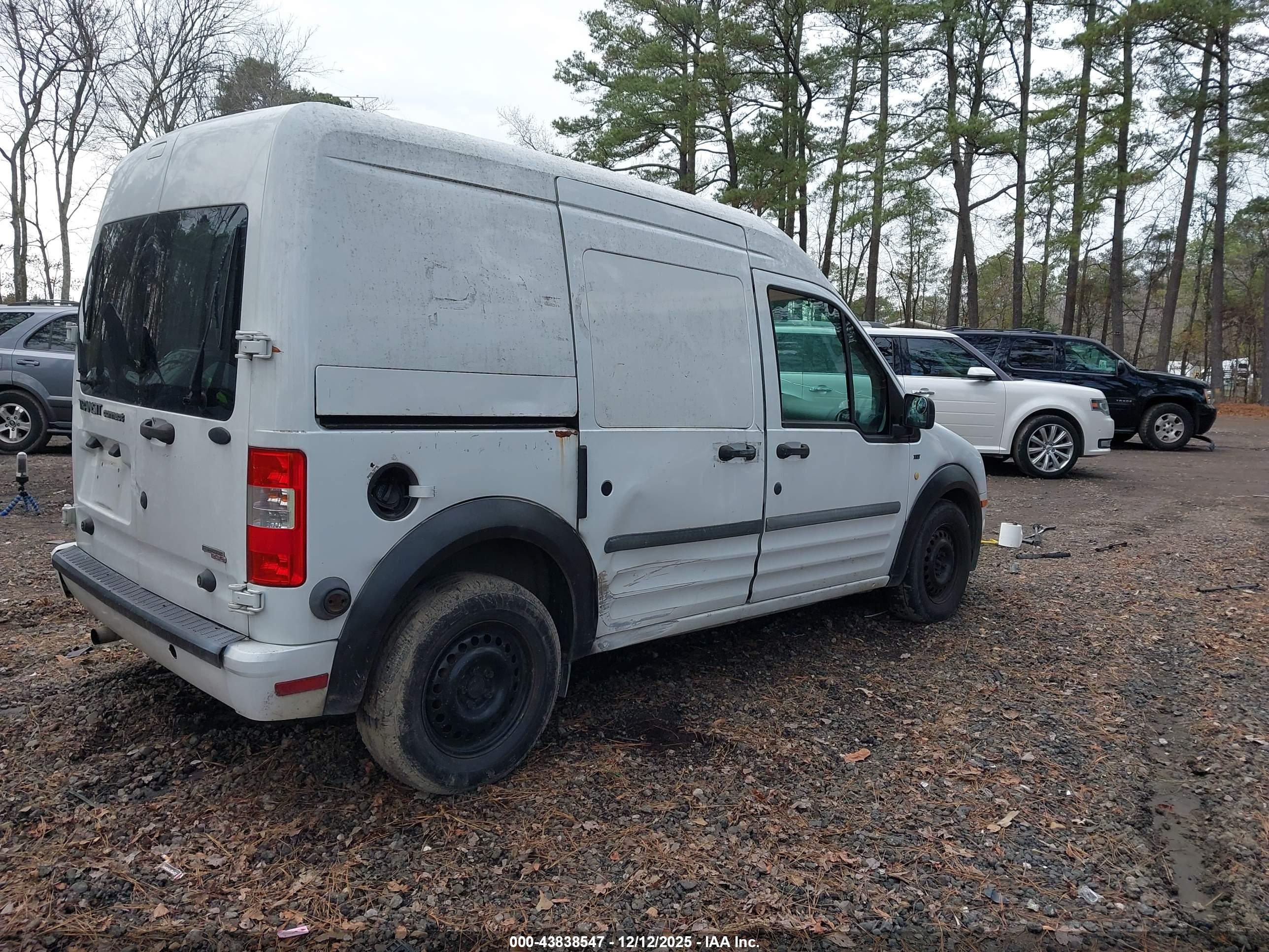 FORD TRANSIT image 4