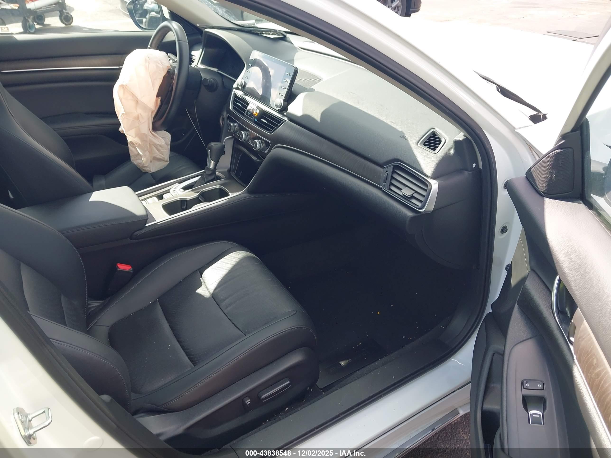 HONDA ACCORD image 5