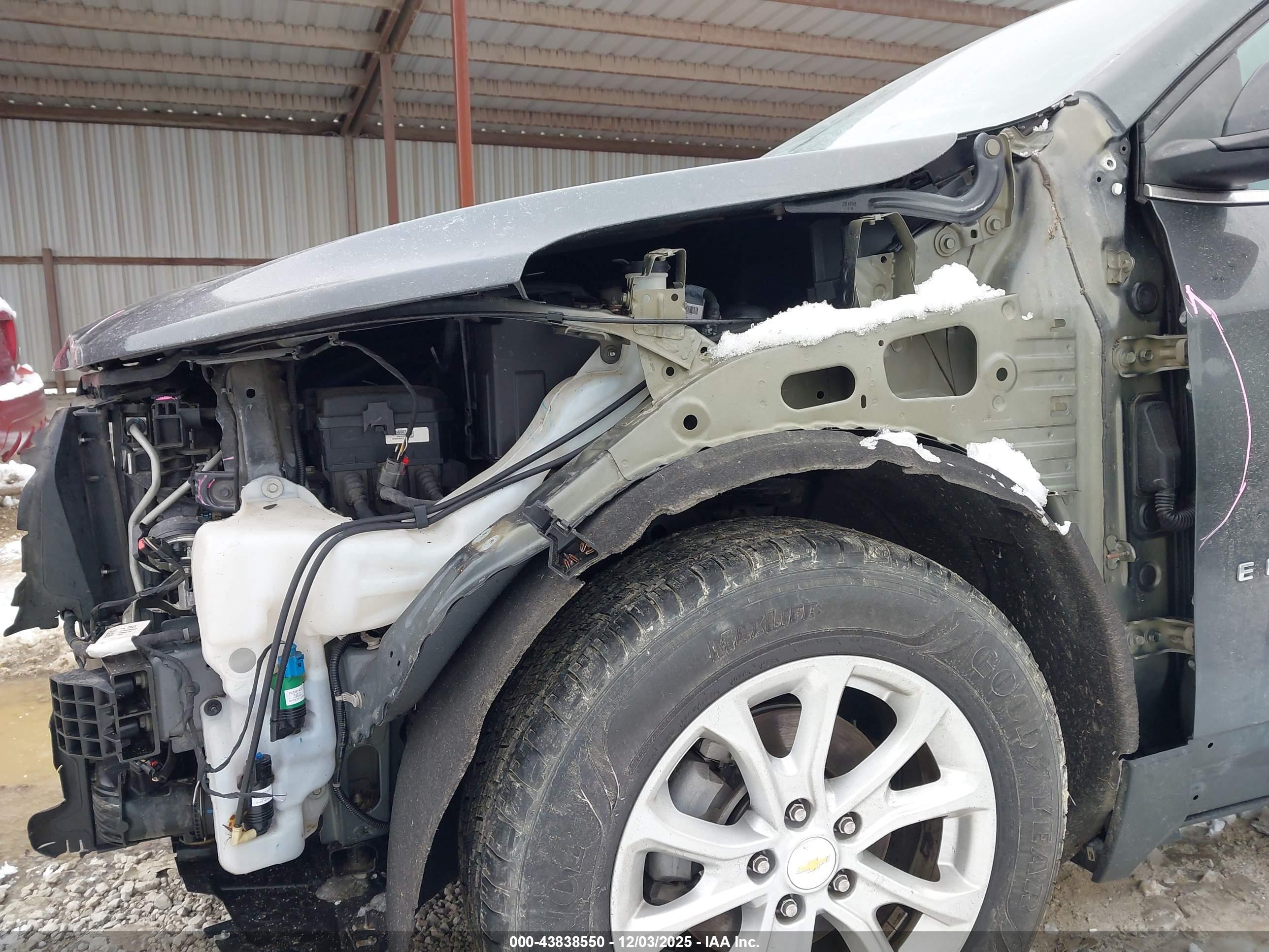 CHEVROLET EQUINOX image 6