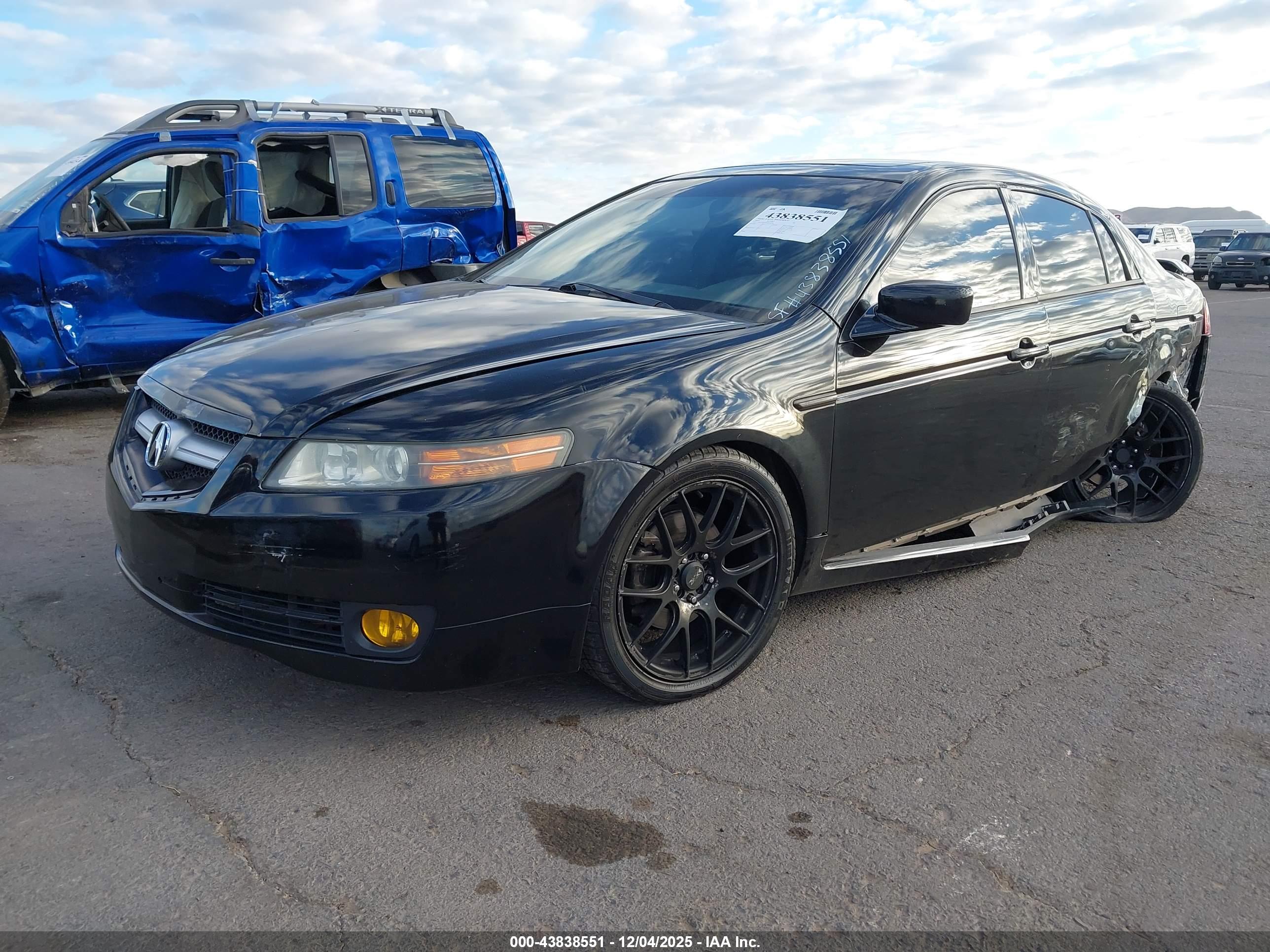ACURA TL image 2