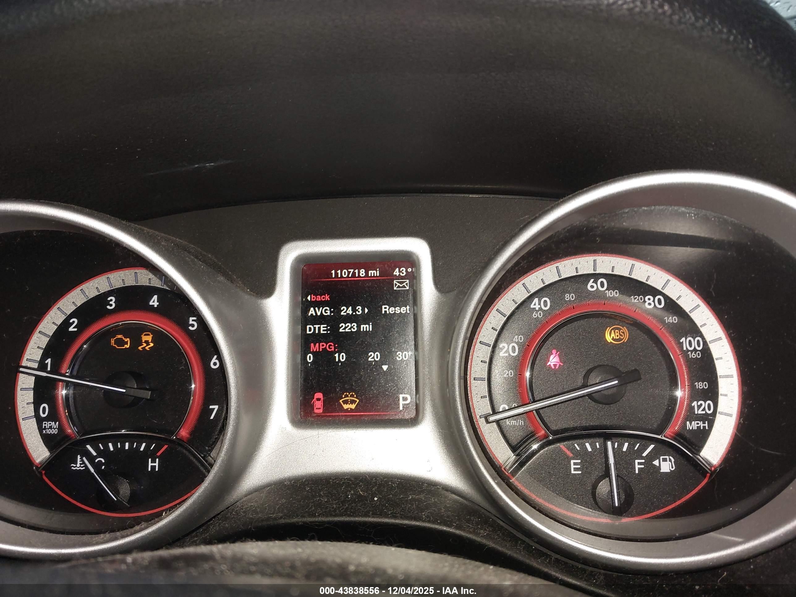 DODGE JOURNEY image 7