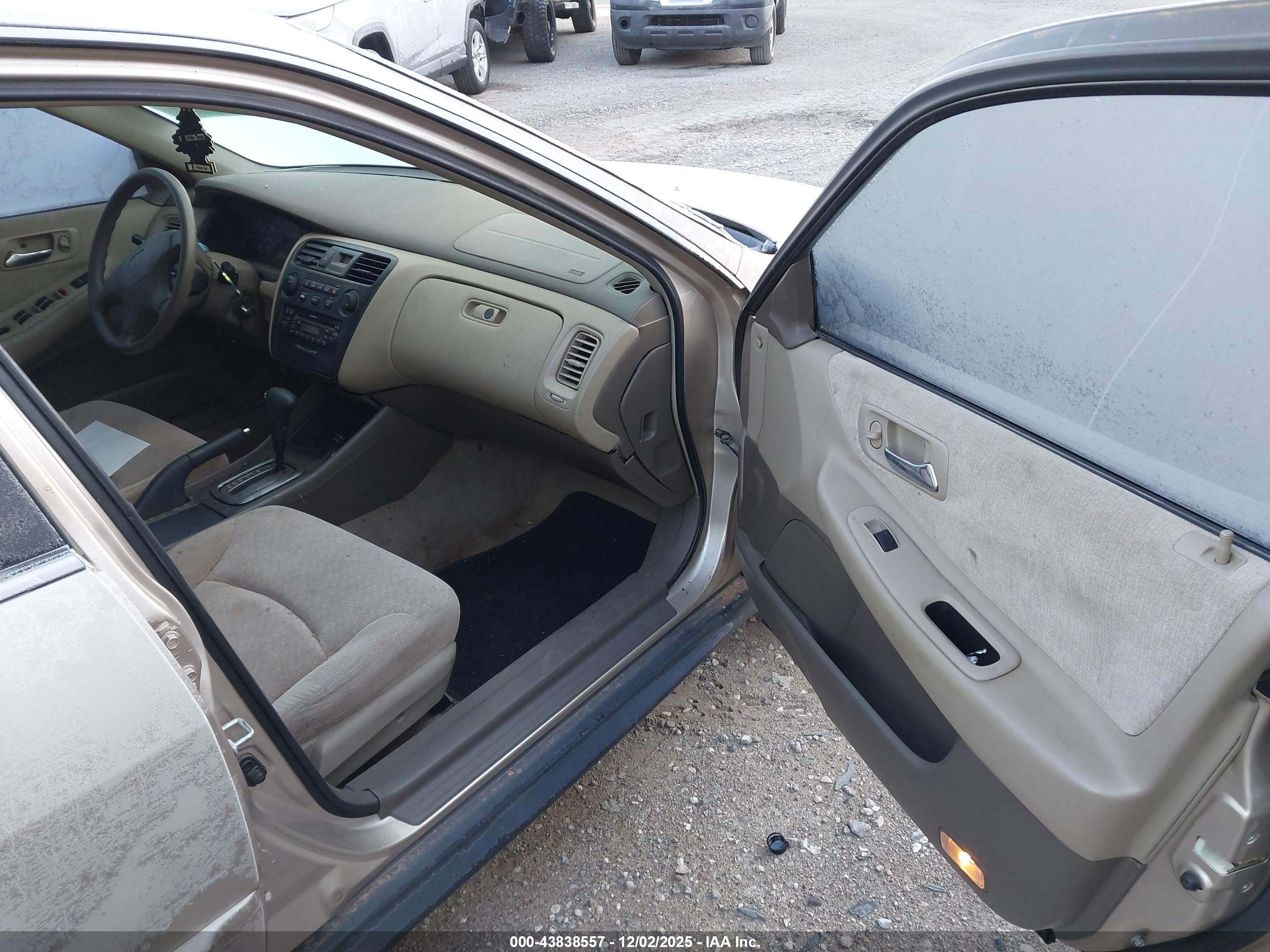 HONDA ACCORD image 5