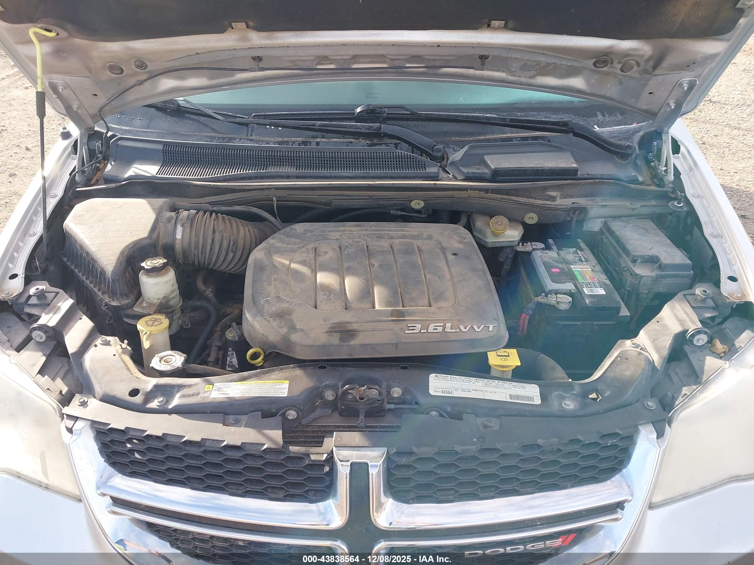 DODGE GRAND image 10
