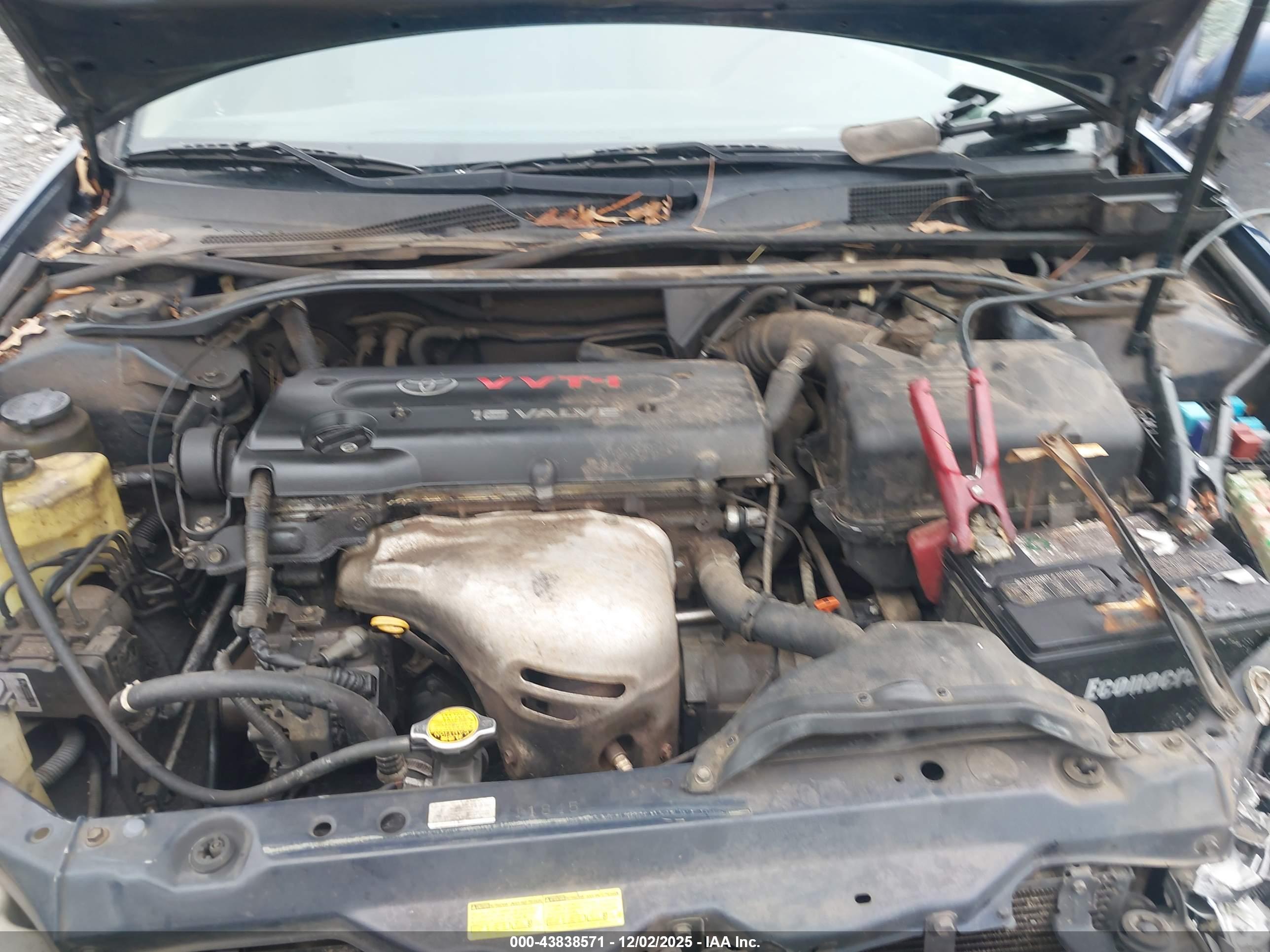 TOYOTA CAMRY image 10