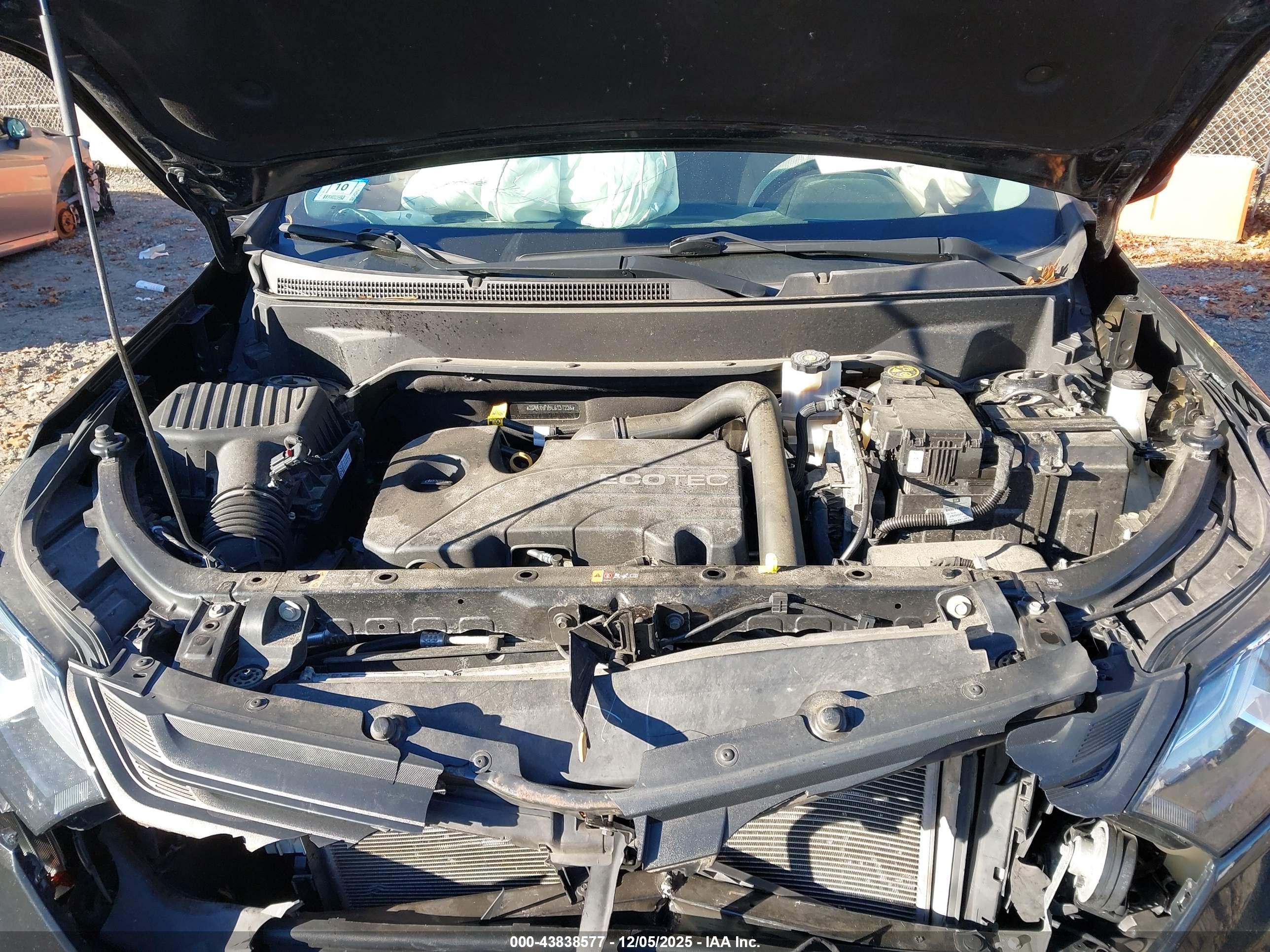 CHEVROLET EQUINOX image 10