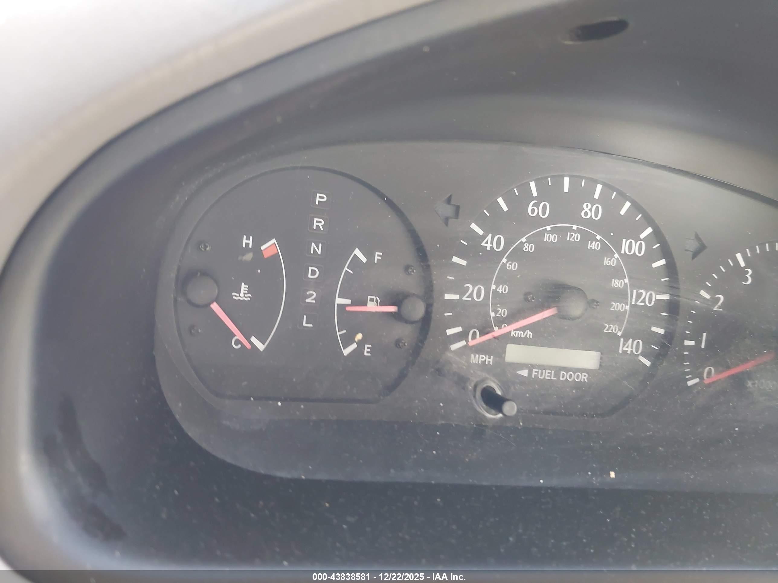 TOYOTA CAMRY image 7