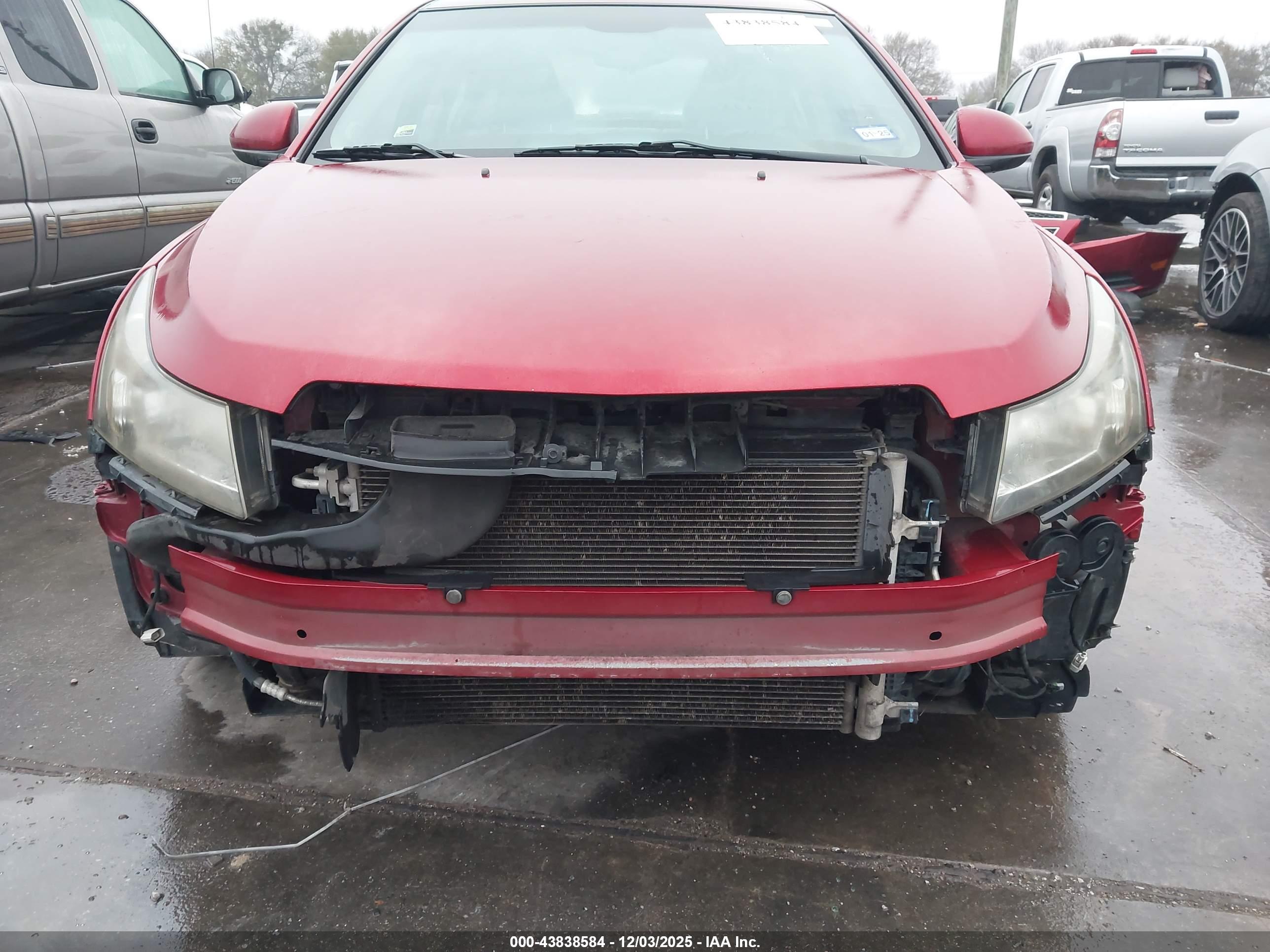 CHEVROLET CRUZE image 6
