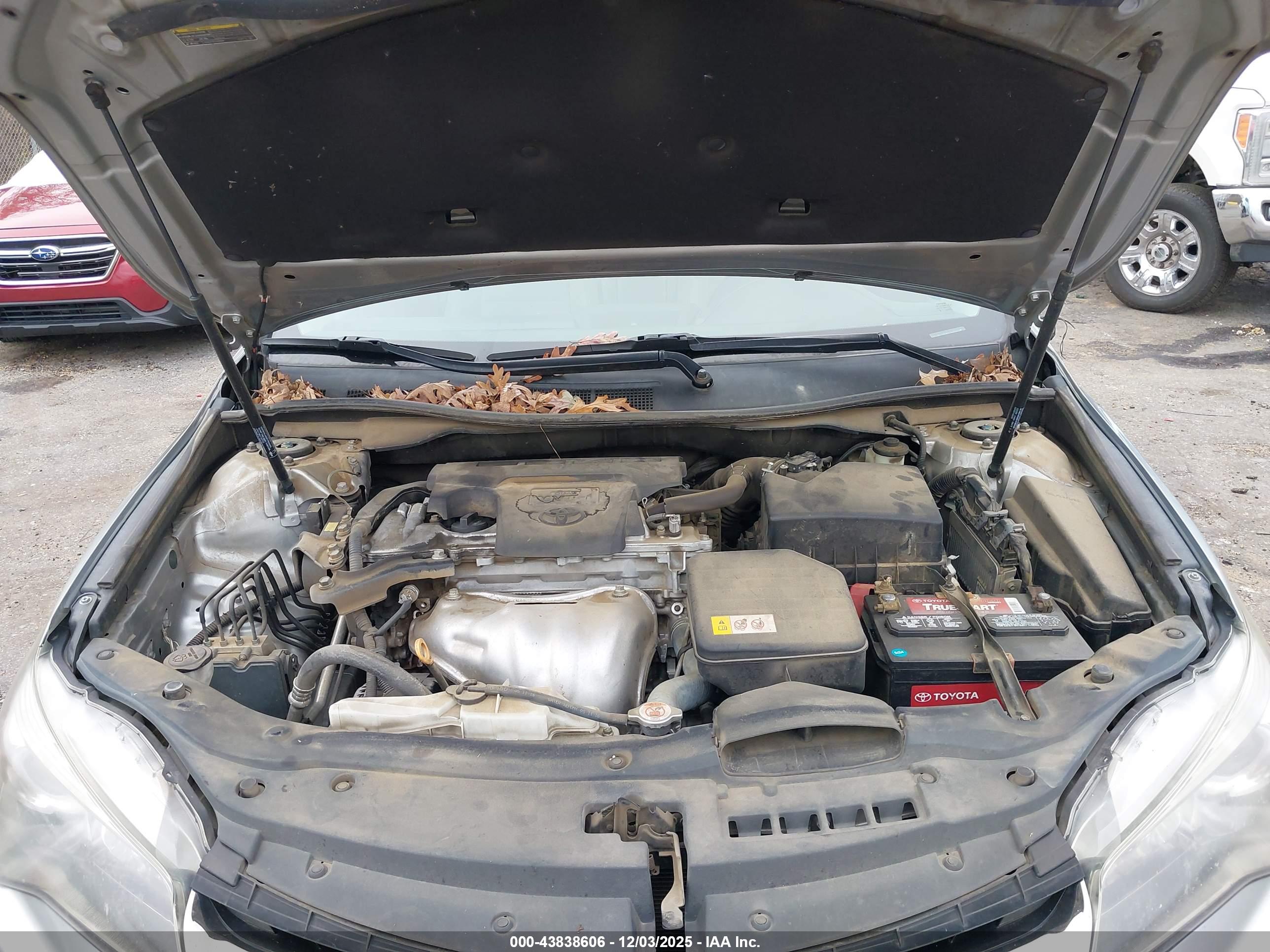 TOYOTA CAMRY image 10