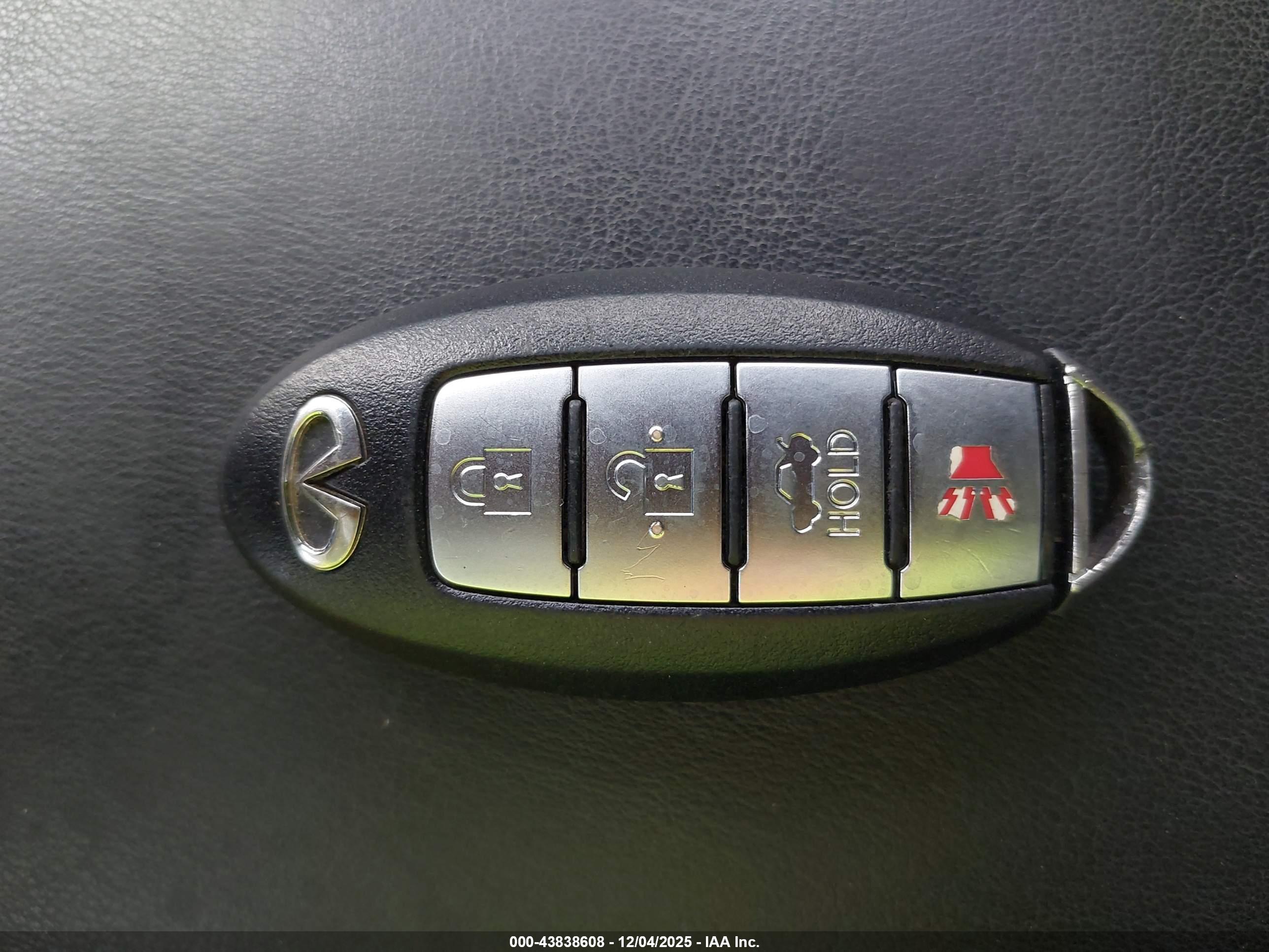 INFINITI Q50 image 11