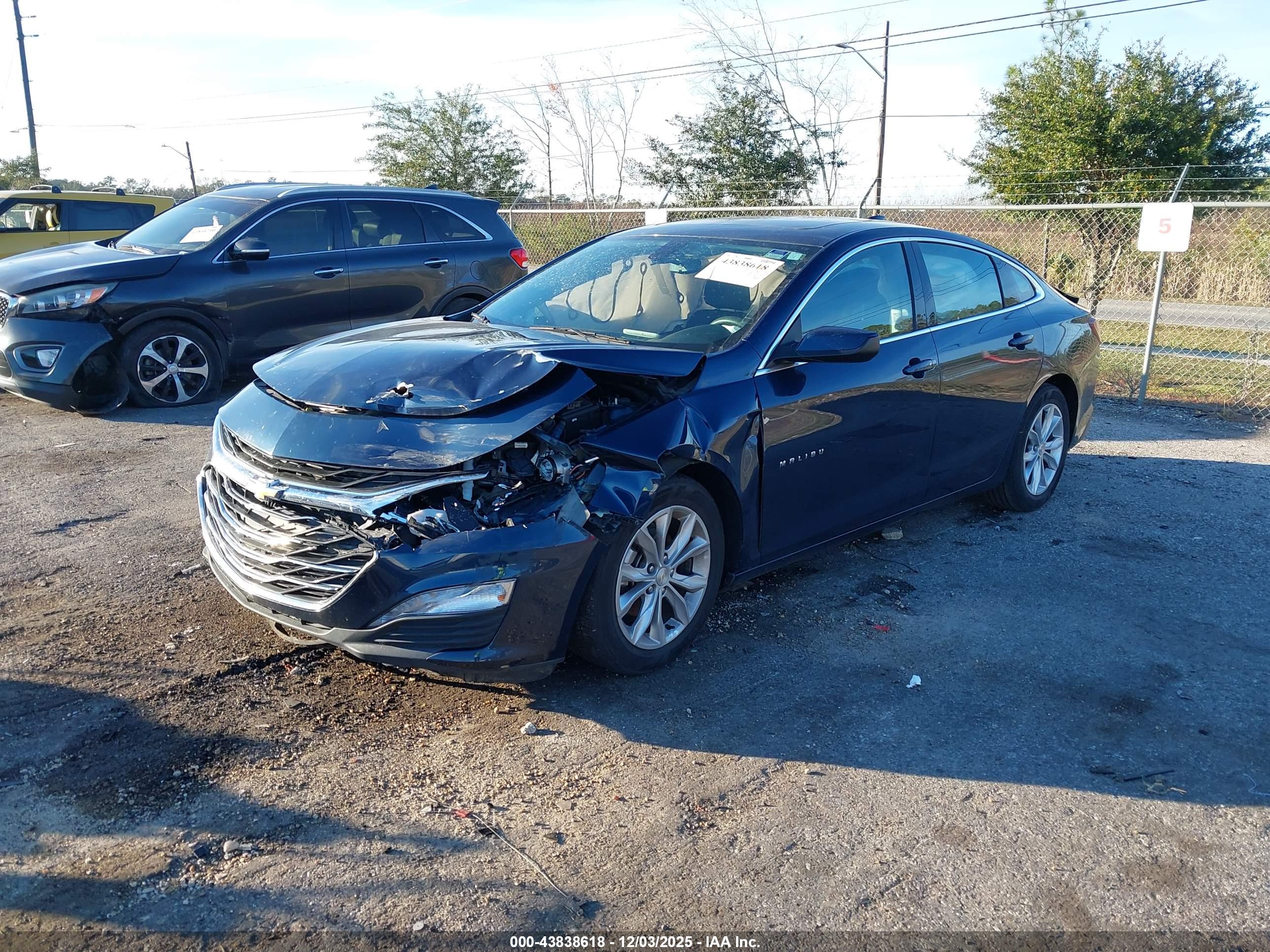 CHEVROLET MALIBU image 2