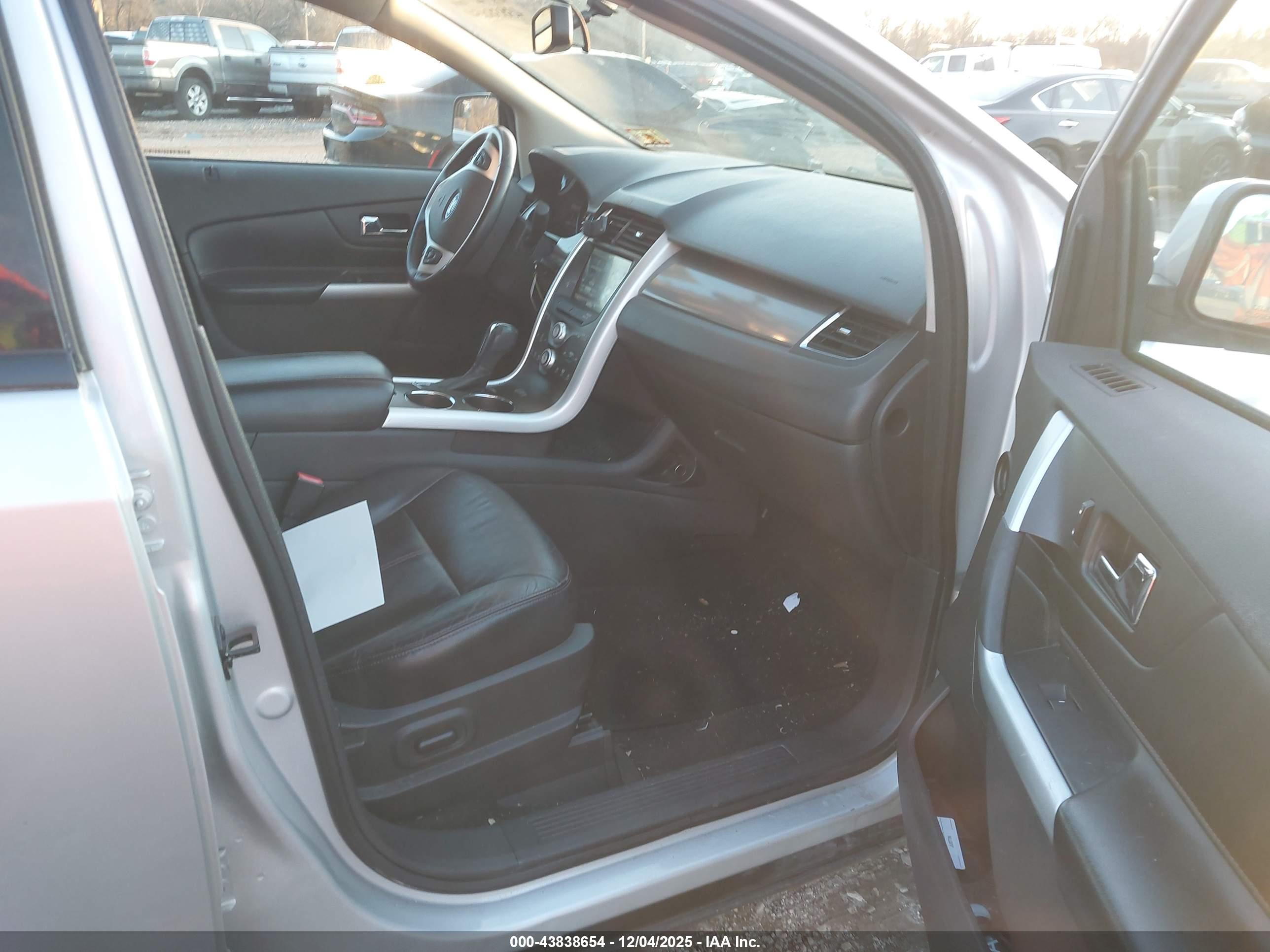 FORD EDGE image 5