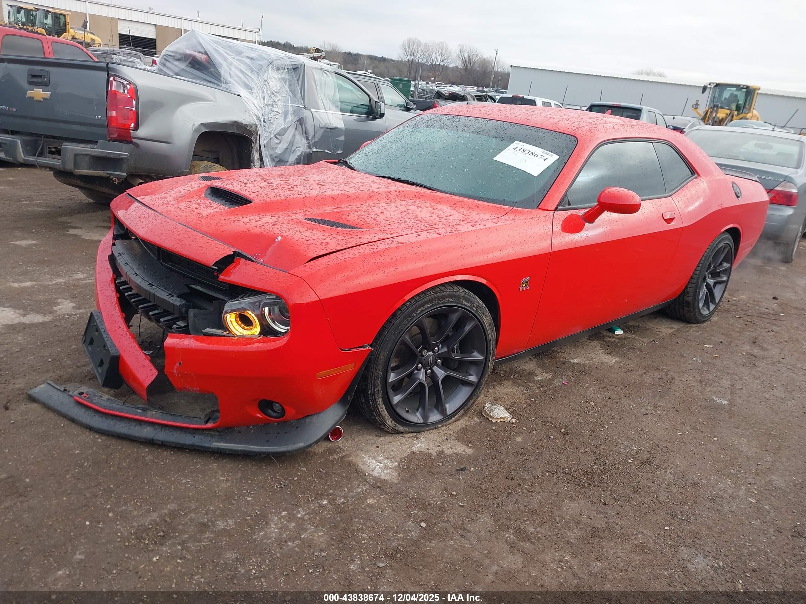 DODGE CHALLENGER image 2
