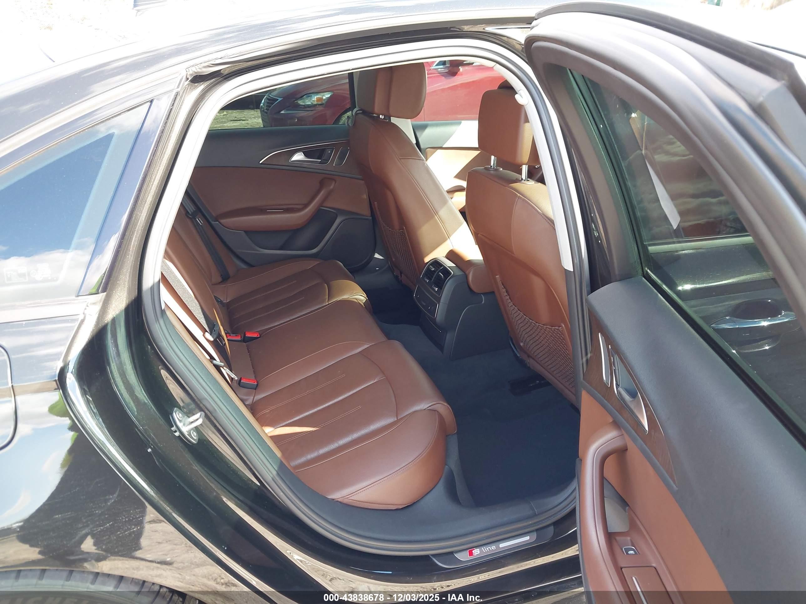 AUDI A6 image 8