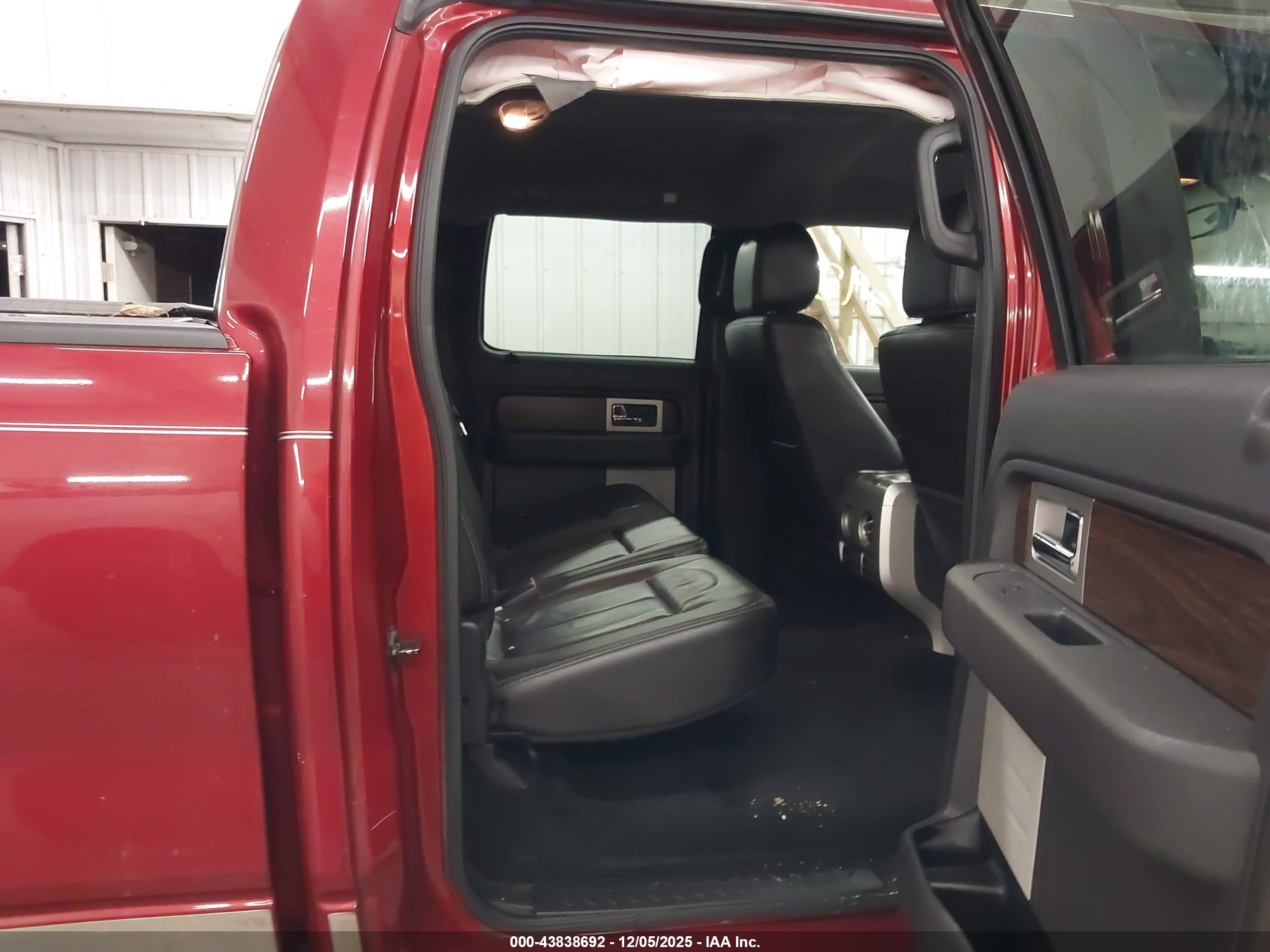 FORD F-150 image 8