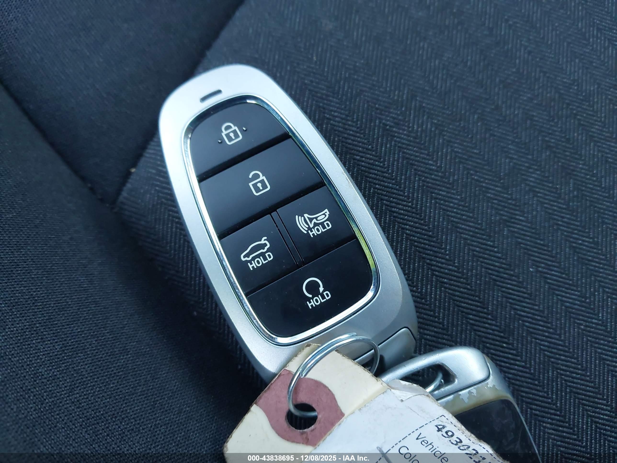 HYUNDAI SONATA image 11
