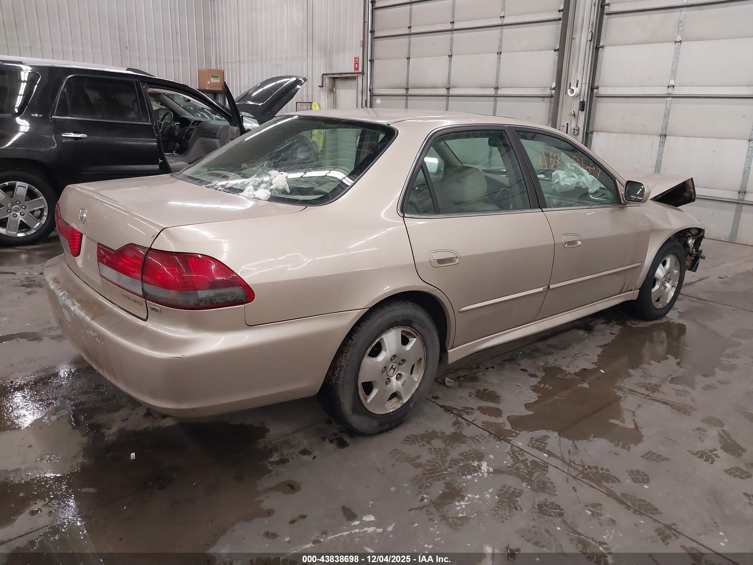 HONDA ACCORD image 4