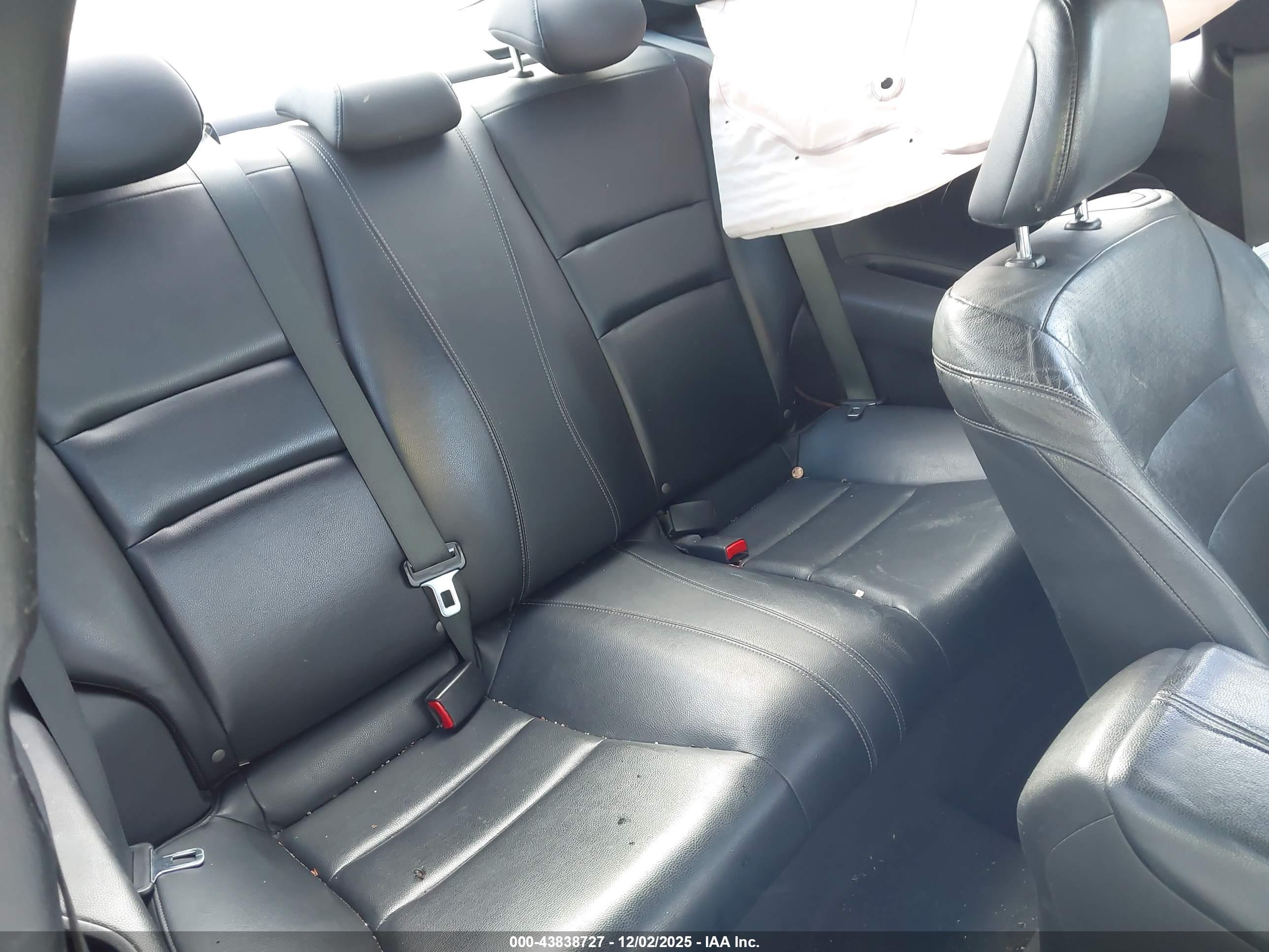 HONDA ACCORD image 8