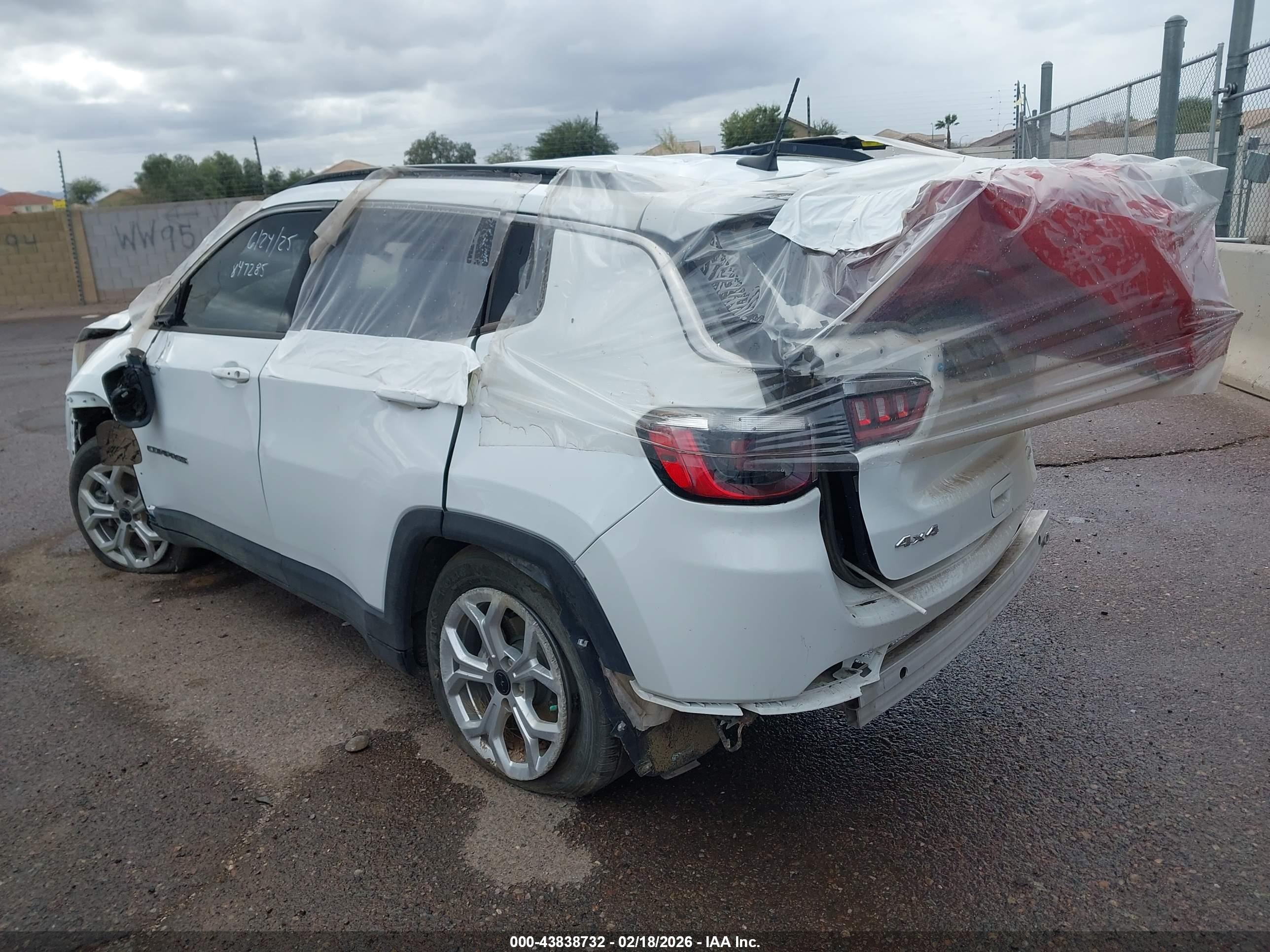 JEEP COMPASS image 3