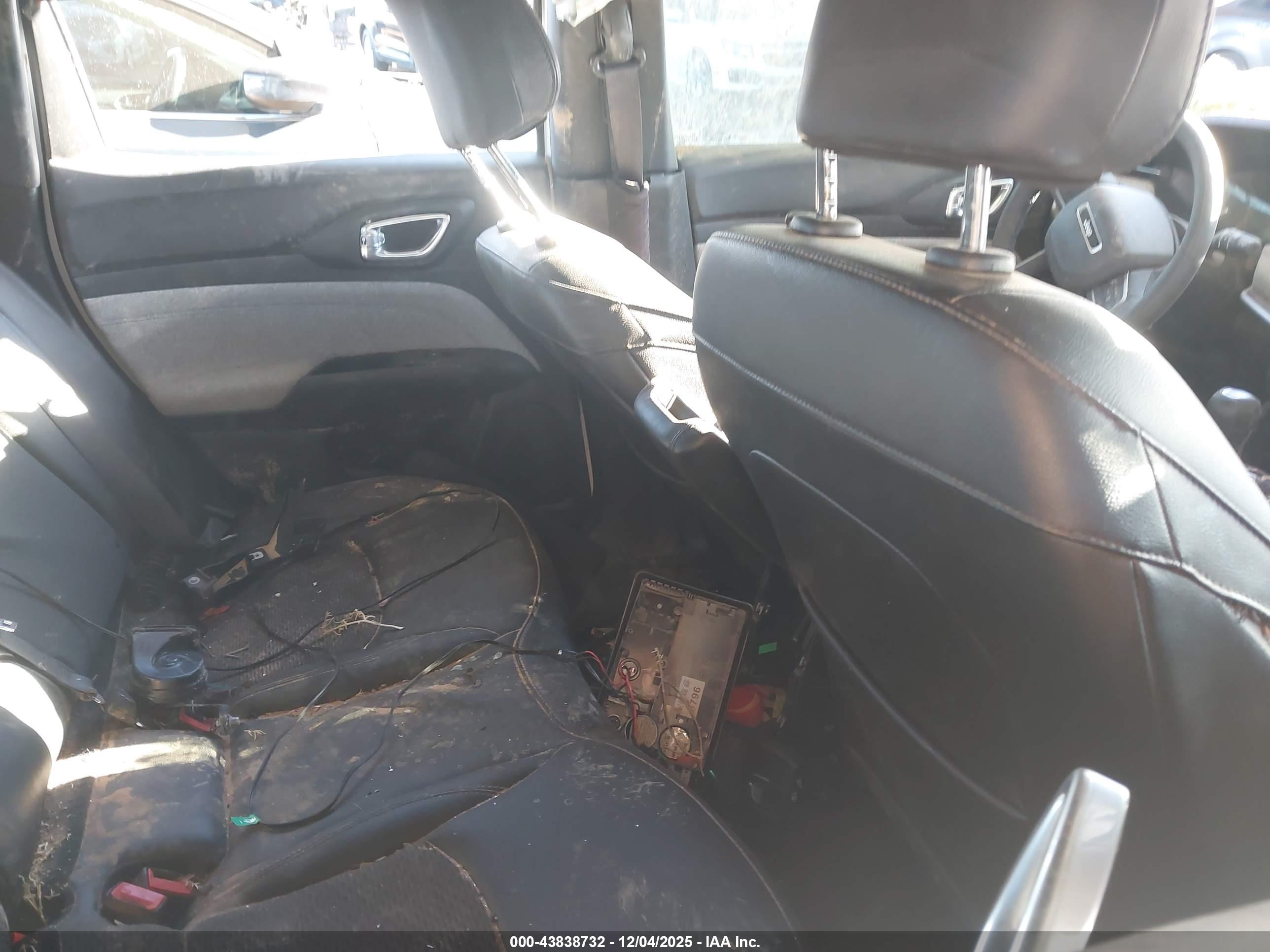 JEEP COMPASS image 8