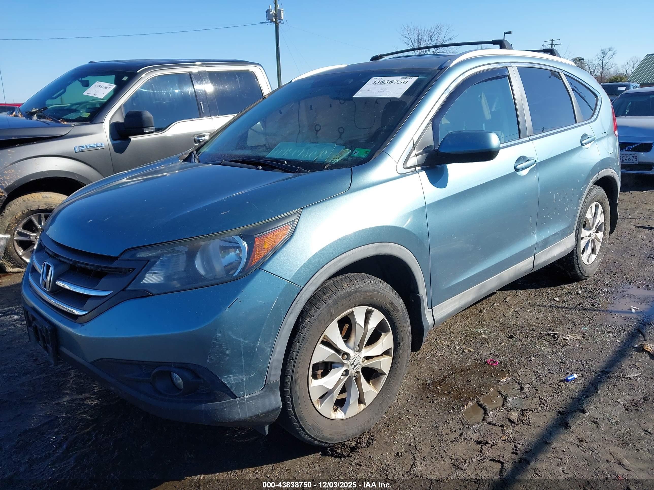 HONDA CR-V image 2